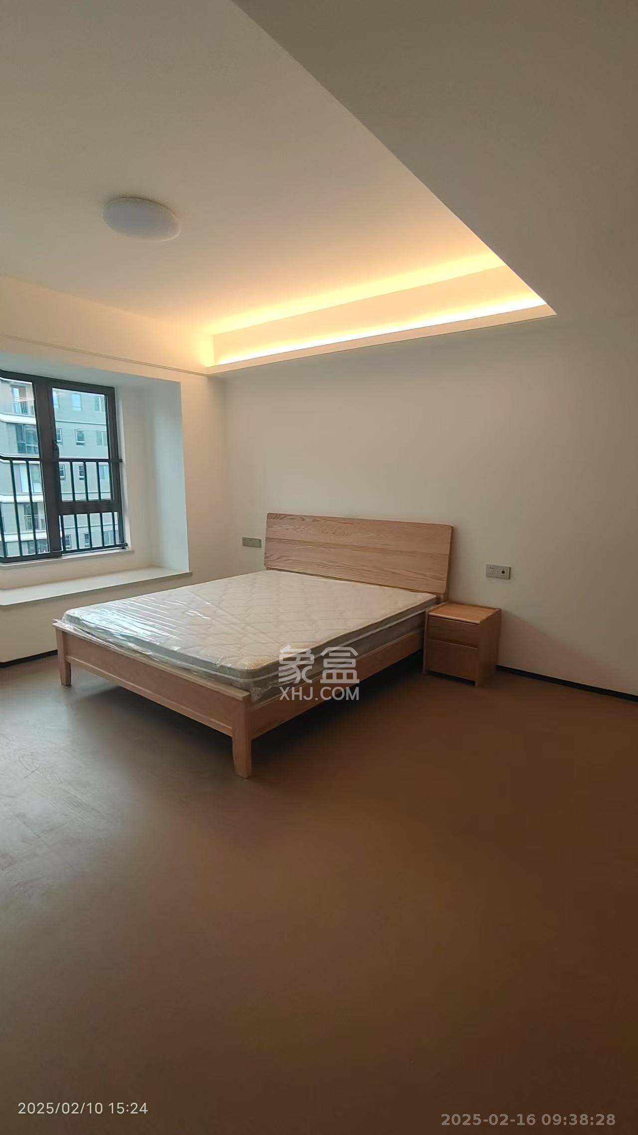 中海寰宇天下 5室2厅2卫 3800.0元/月 中海寰宇天下 5室2厅2卫 3800.0元/月室内图