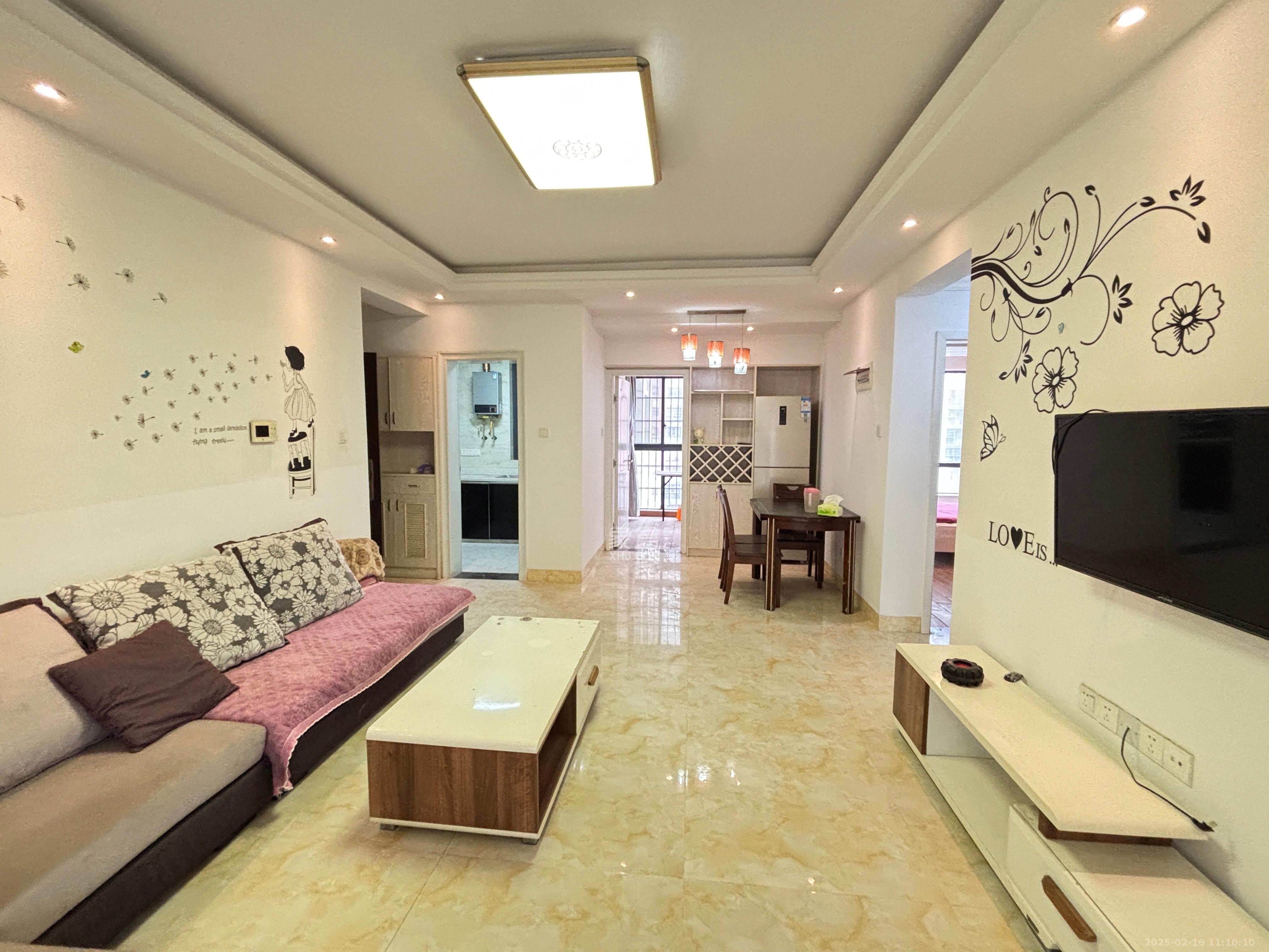 印山蓝色海岸 3室1厅1卫 2100.0元/月 印山蓝色海岸 3室1厅1卫 2100.0元/月室内图