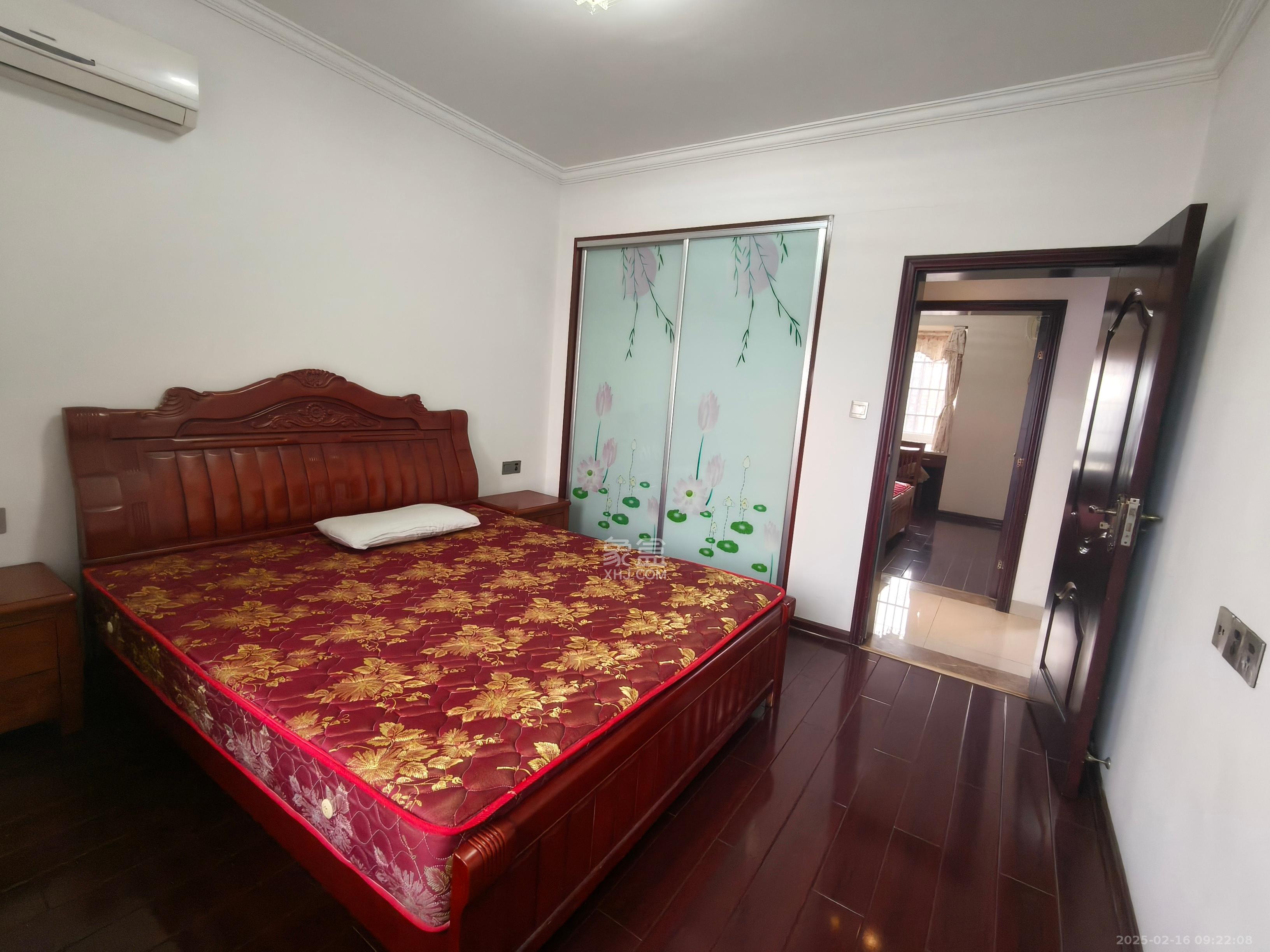 爵士湘 3室2厅1卫 1800.0元/月 爵士湘 3室2厅1卫 1800.0元/月室内图