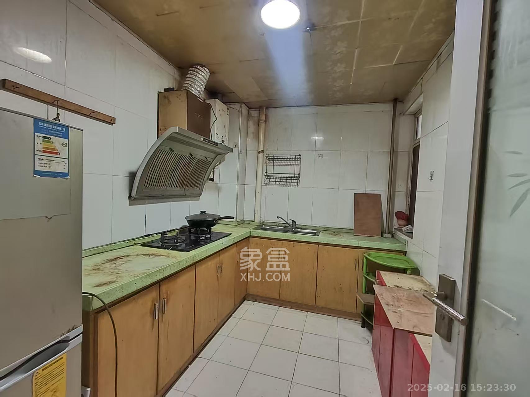 好家园 1室1厅1卫 1400.0元/月 好家园 1室1厅1卫 1400.0元/月室内图