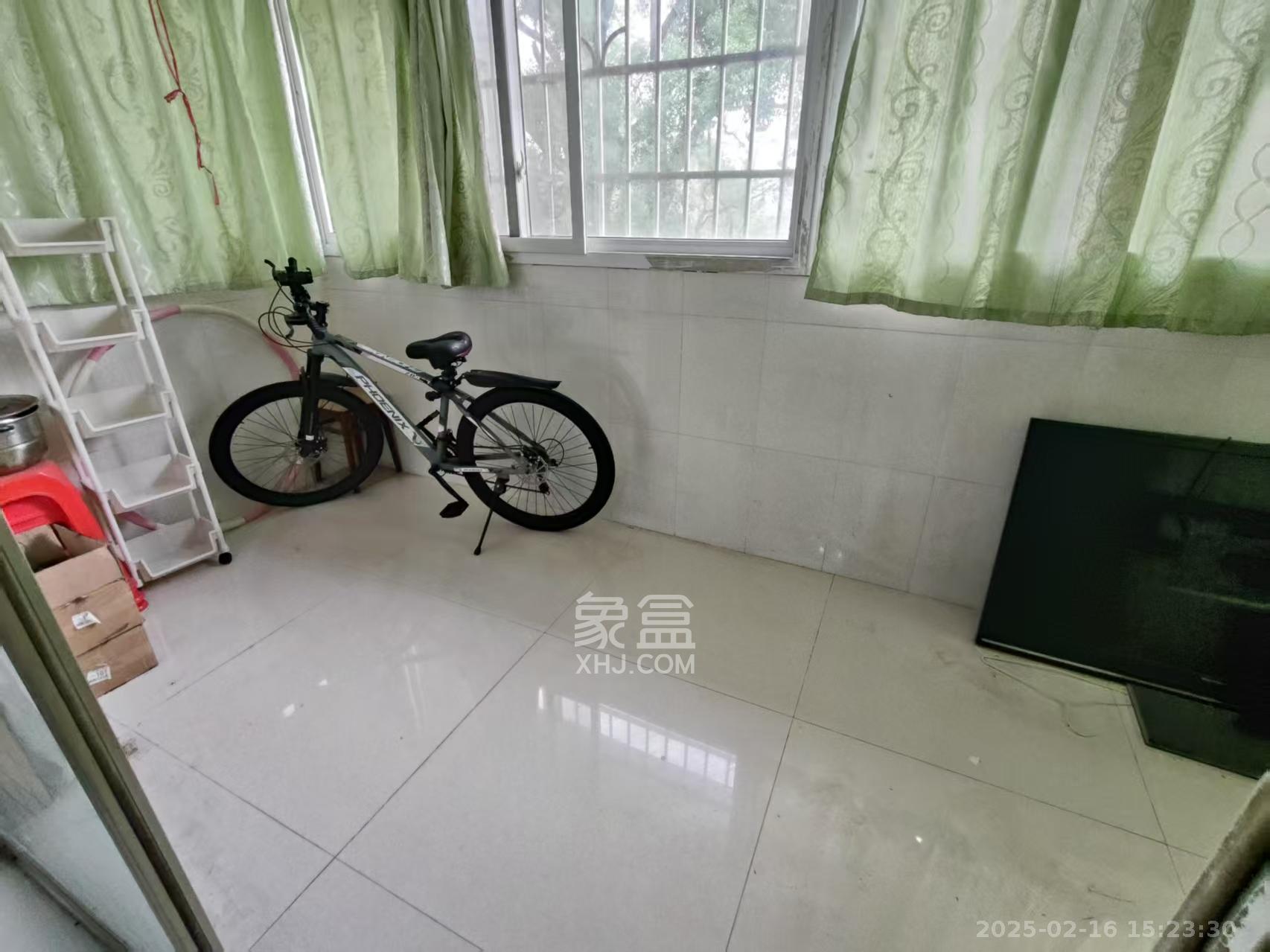 好家园 1室1厅1卫 1400.0元/月 好家园 1室1厅1卫 1400.0元/月室内图