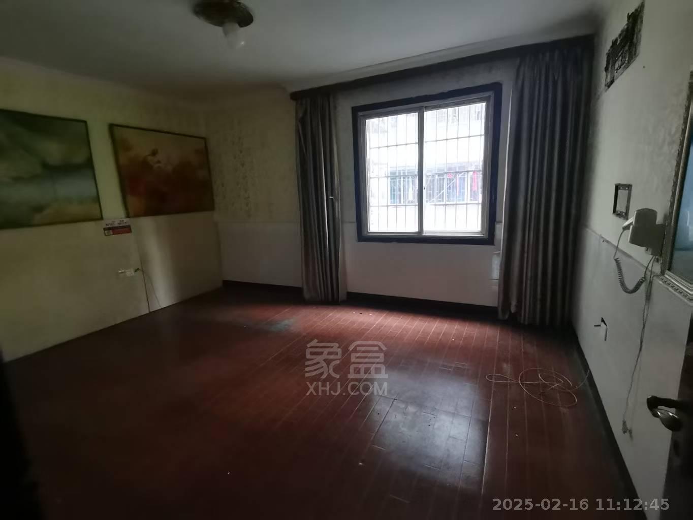 建宁办事处 7室2厅4卫 7500.0元/月 建宁办事处 7室2厅4卫 7500.0元/月室内图