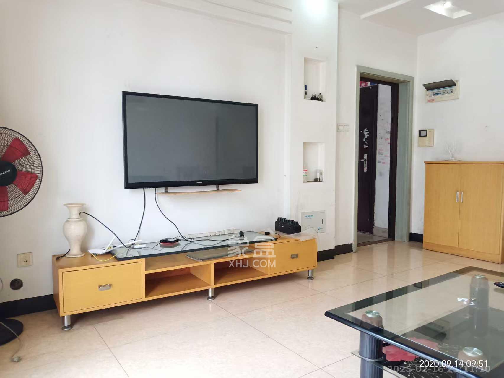 可可小城(麓谷可可小城) 3室2厅1卫 2000.0元/月 可可小城(麓谷可可小城) 3室2厅1卫 2000.0元/月室内图