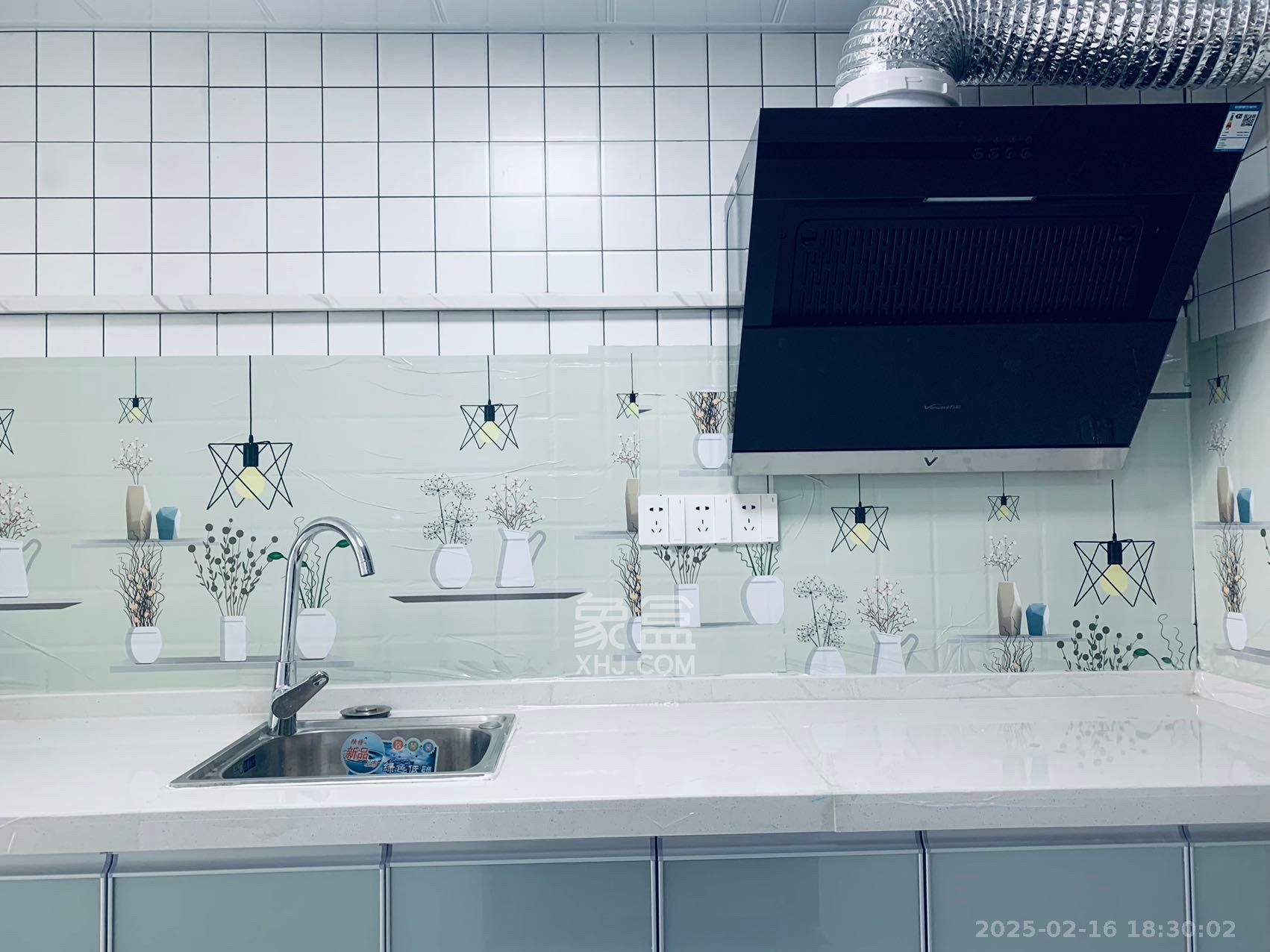 龙湖湘江星座(祺鑫星座公寓) 1室0厅0卫 1200.0元/月 龙湖湘江星座(祺鑫星座公寓) 1室0厅0卫 1200.0元/月室内图