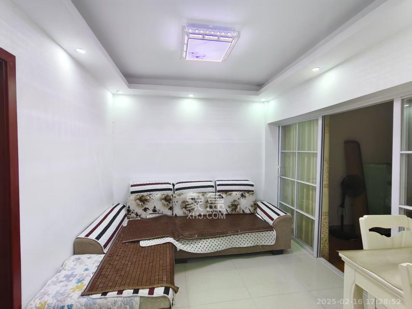 水印康桥  3室2厅1卫    1000.0元/月 水印康桥  3室2厅1卫    1000.0元/月