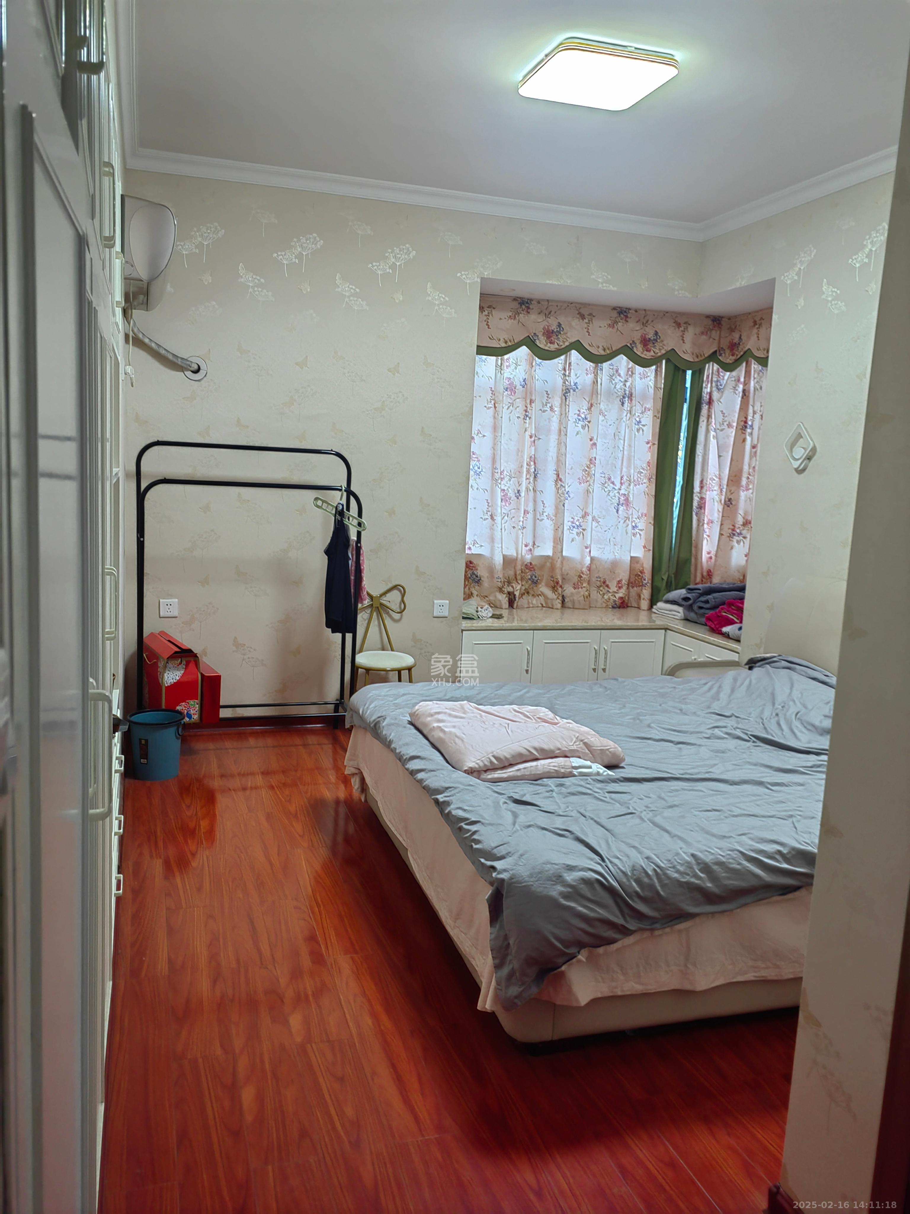 辉煌国际城二期 3室2厅1卫 3000.0元/月 辉煌国际城二期 3室2厅1卫 3000.0元/月室内图