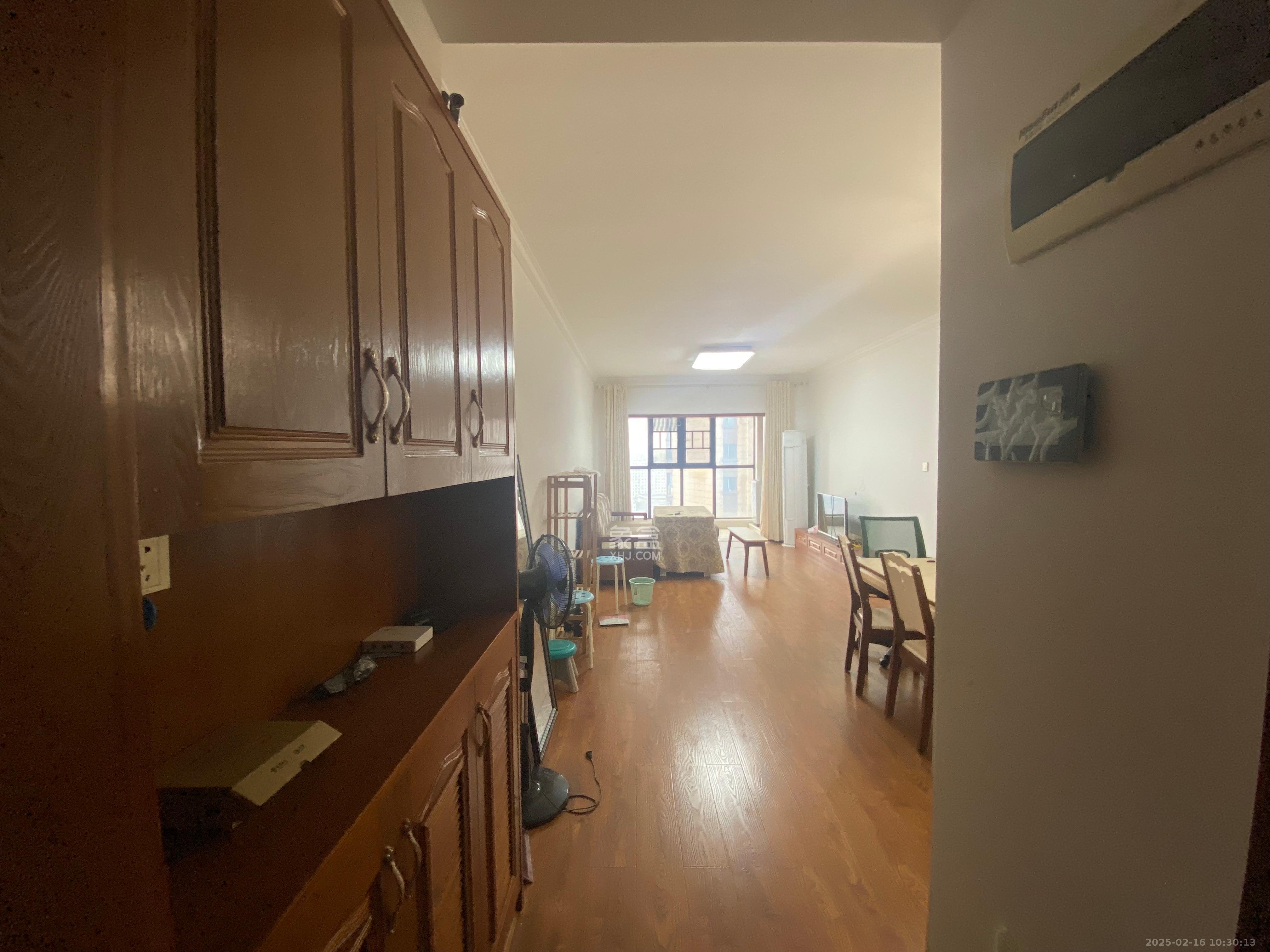 荣盛花语书苑 3室2厅1卫 2800.0元/月 荣盛花语书苑 3室2厅1卫 2800.0元/月室内图