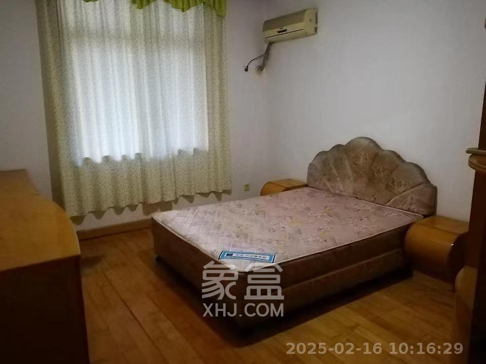 新华书店宿舍（上麻园岭）  3室1厅1卫   1800.00元/月室内图