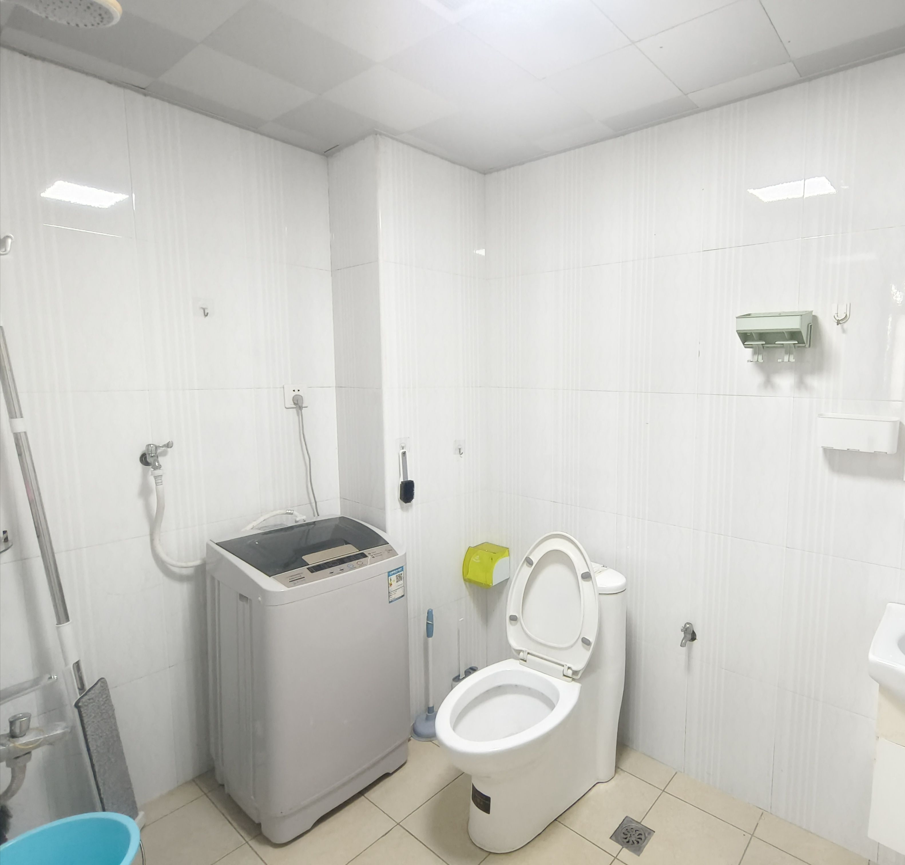 冠都现代城(冠都幸福彼岸) 1室0厅0卫 1000.0元/月 冠都现代城(冠都幸福彼岸) 1室0厅0卫 1000.0元/月室内图