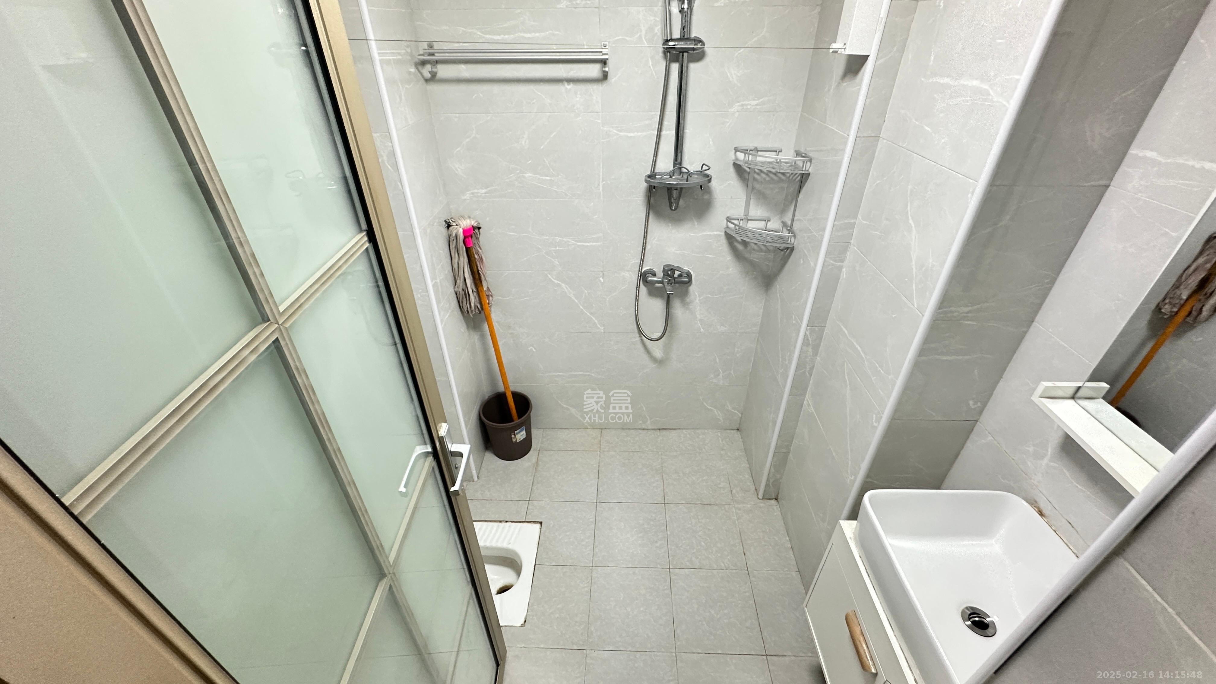 明发国际城 1室1厅1卫 1500.0元/月 明发国际城 1室1厅1卫 1500.0元/月室内图