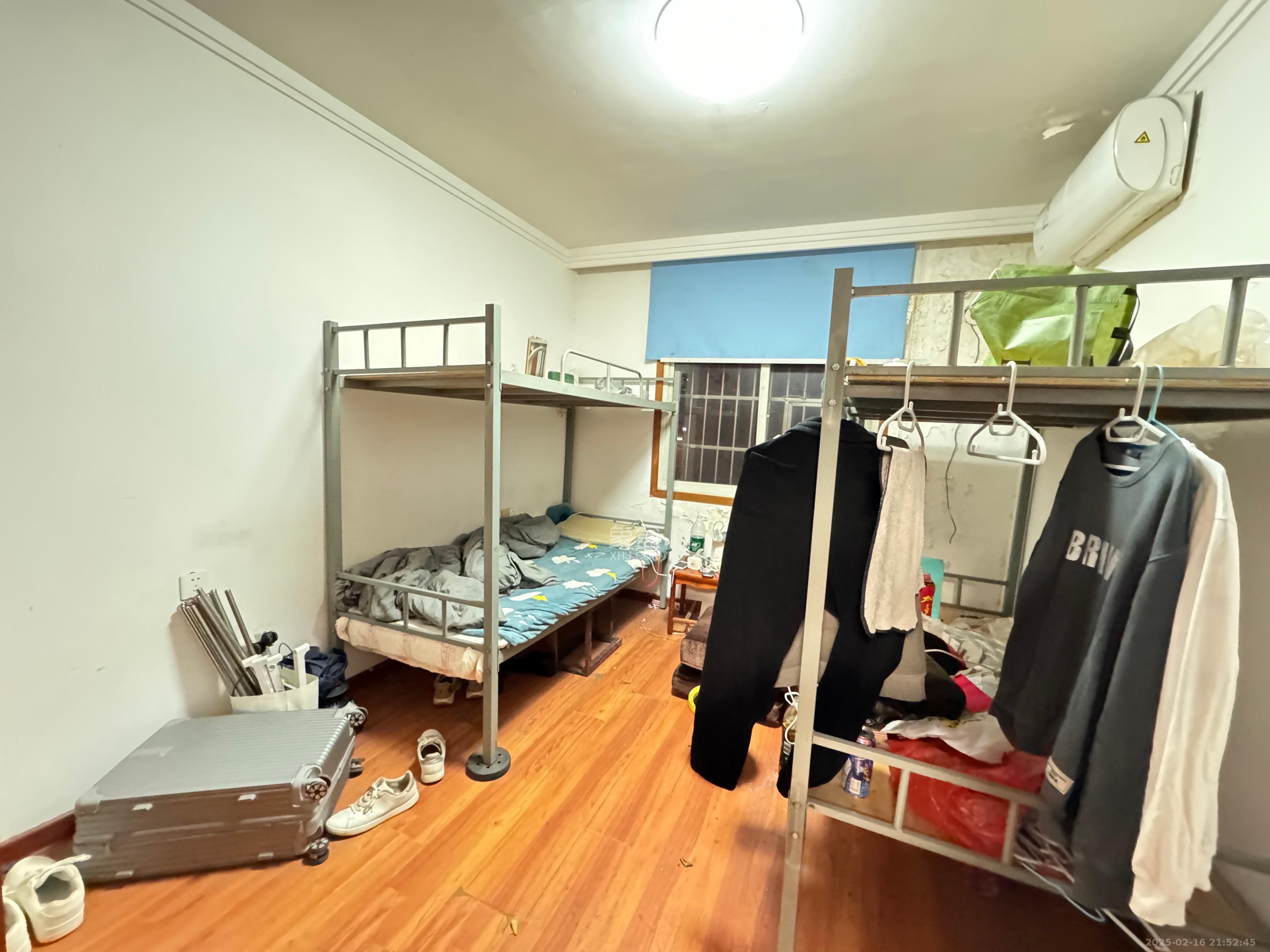 人民新村  2室1厅1卫   1800.00元/月室内图