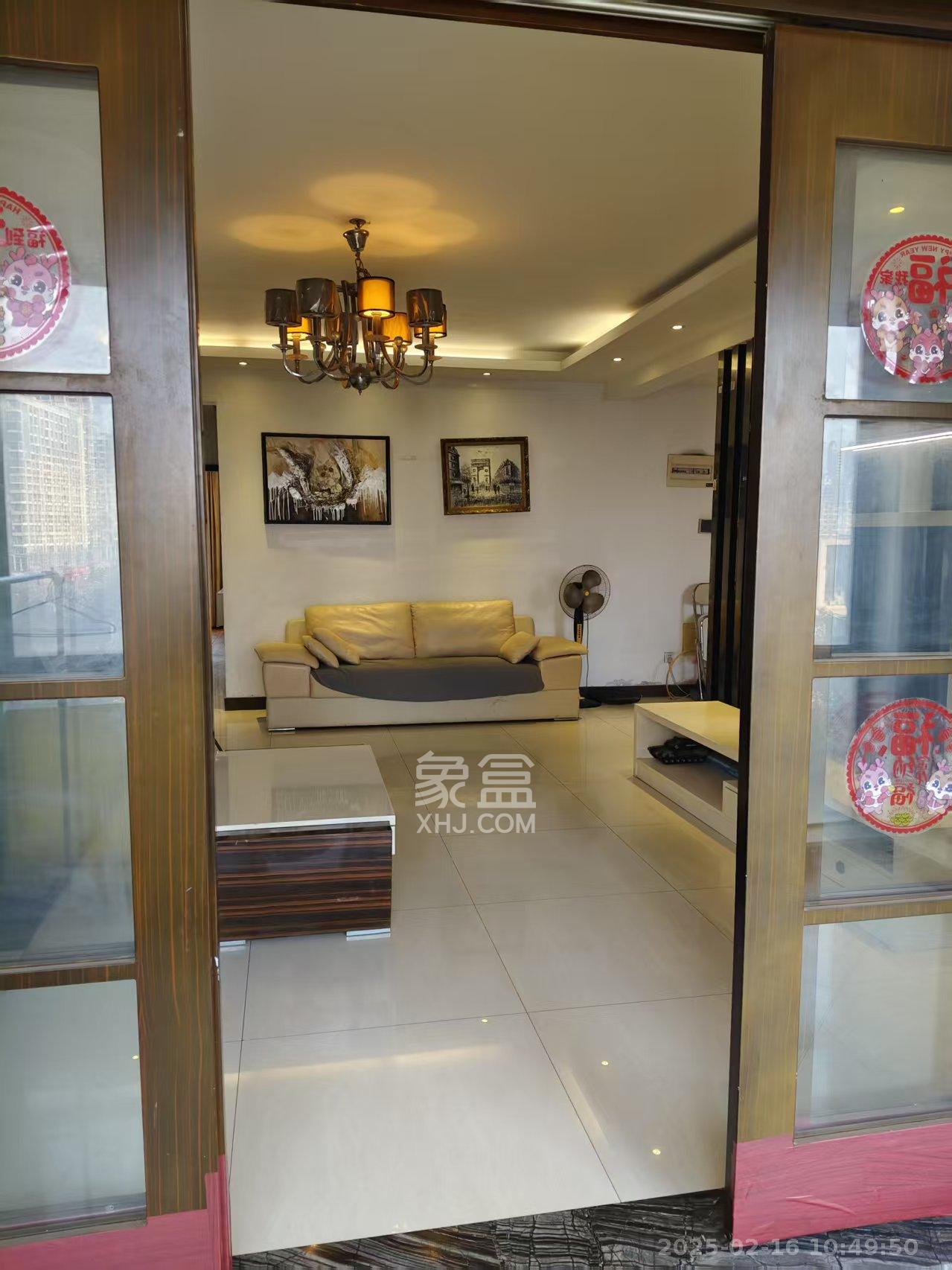 长高圆梦佳苑  4室2厅2卫    2400.0元/月 长高圆梦佳苑  4室2厅2卫    2400.0元/月室内图