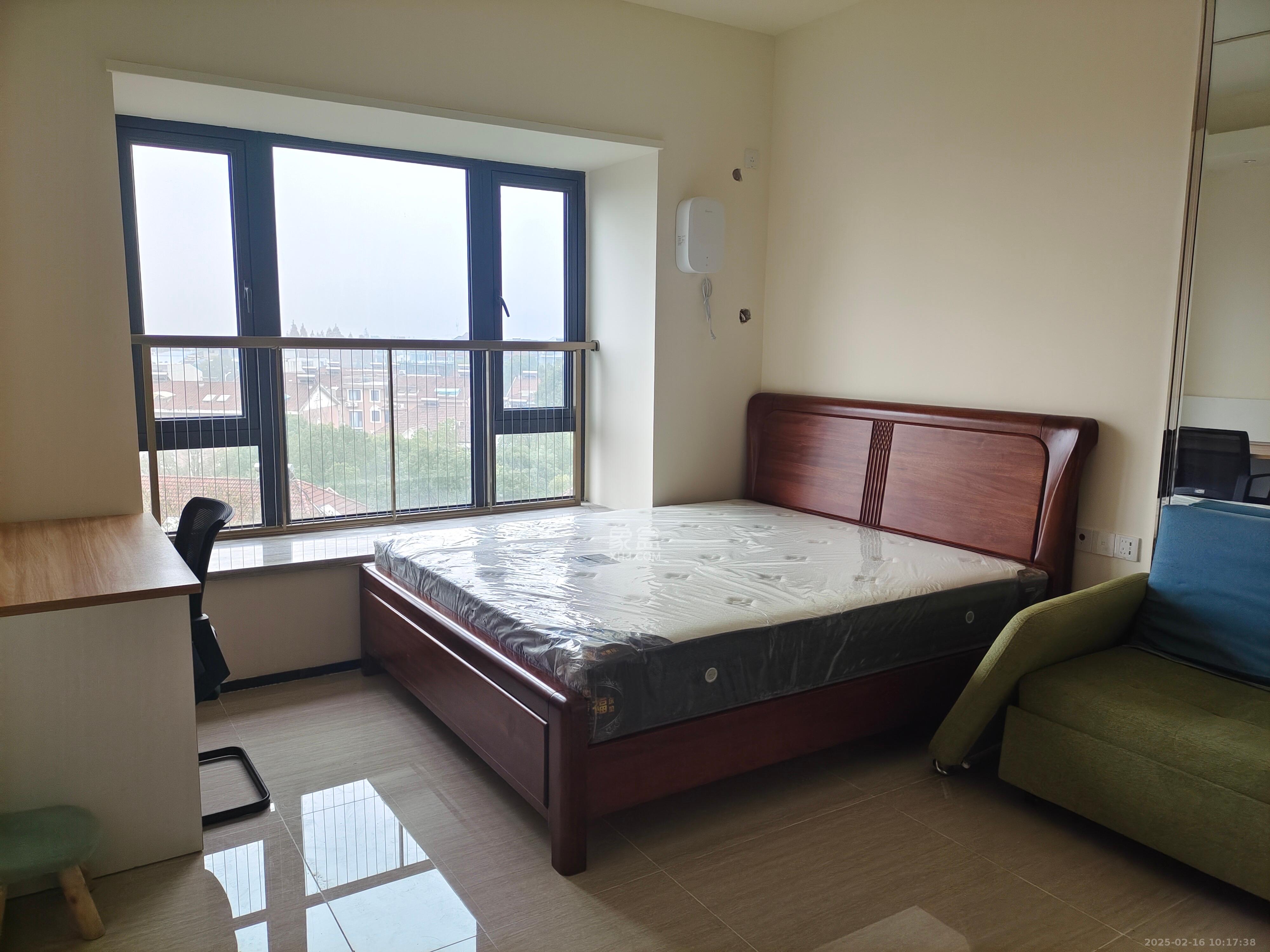 恒大清澜苑(恒大御景半岛四期) 1室1厅1卫 1500.0元/月 恒大清澜苑(恒大御景半岛四期) 1室1厅1卫 1500.0元/月室内图