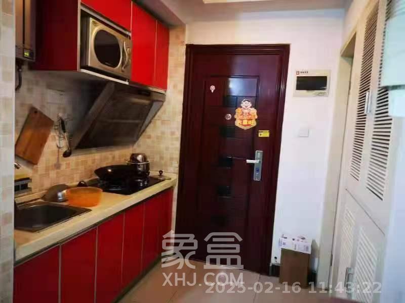 左岸右岸  1室0厅0卫   1700.00元/月