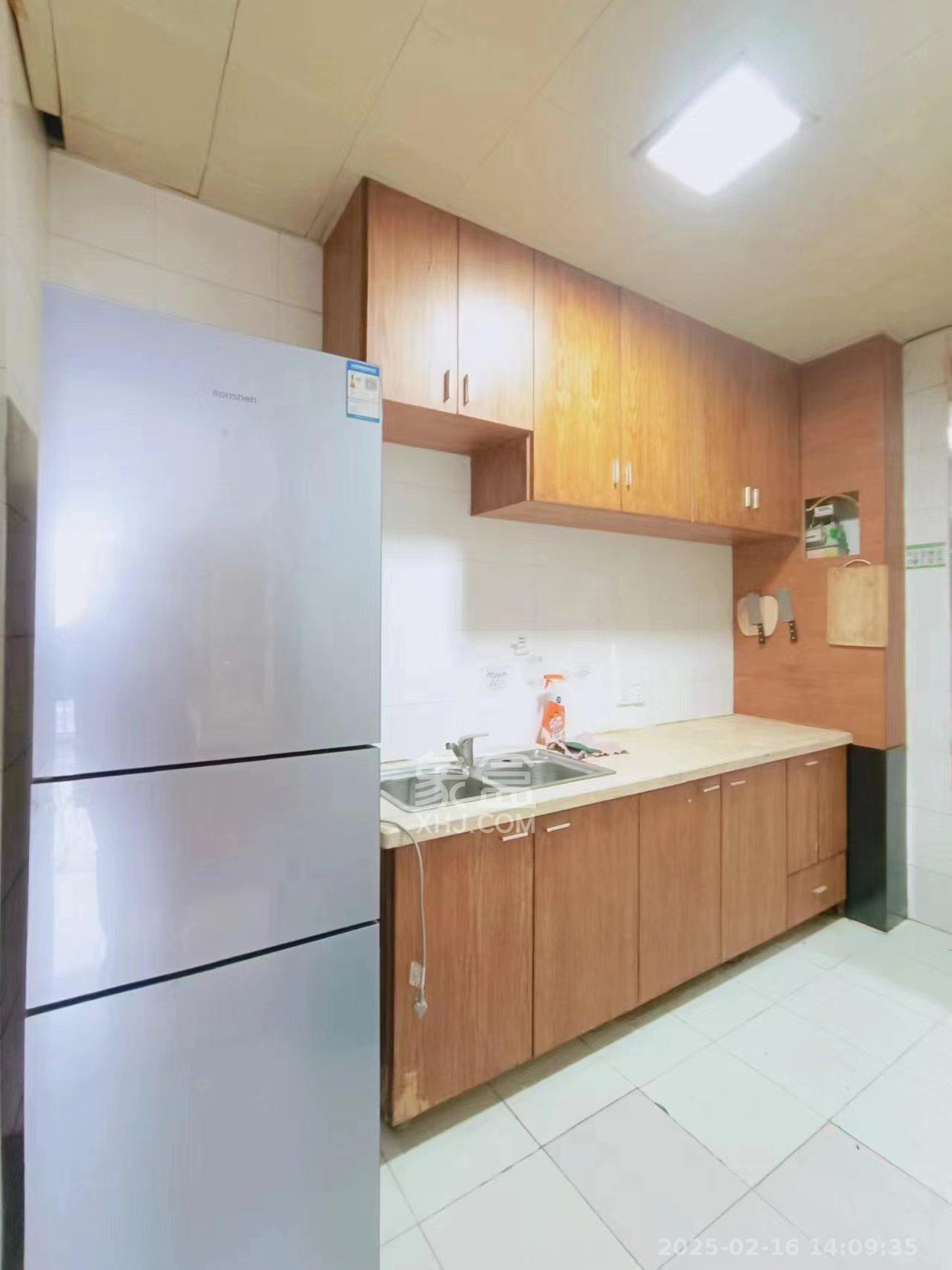 新楚天扶华庭 2室1厅1卫 2500.0元/月 新楚天扶华庭 2室1厅1卫 2500.0元/月室内图