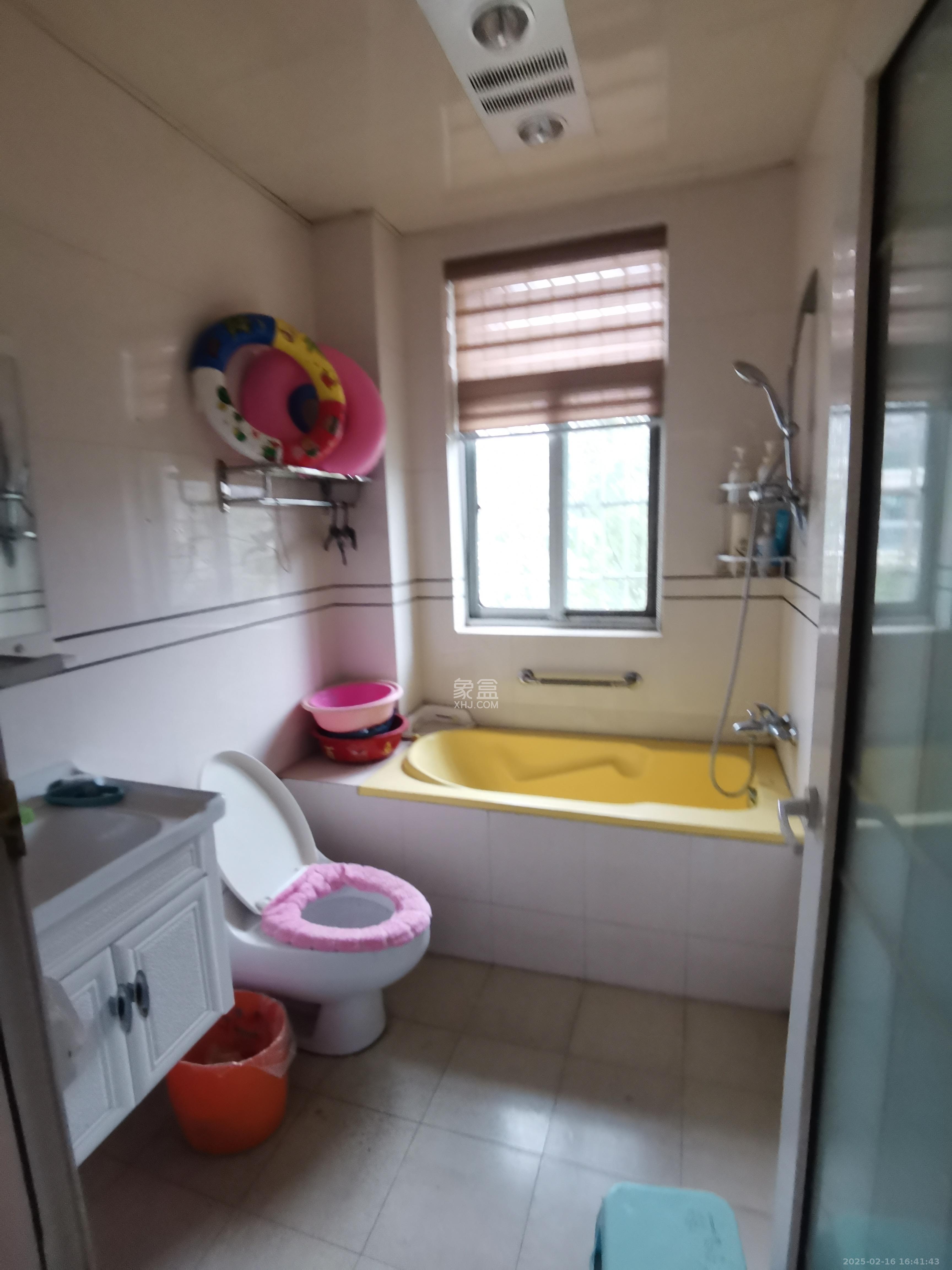 柠檬丽都 4室2厅3卫 2500.0元/月 柠檬丽都 4室2厅3卫 2500.0元/月室内图