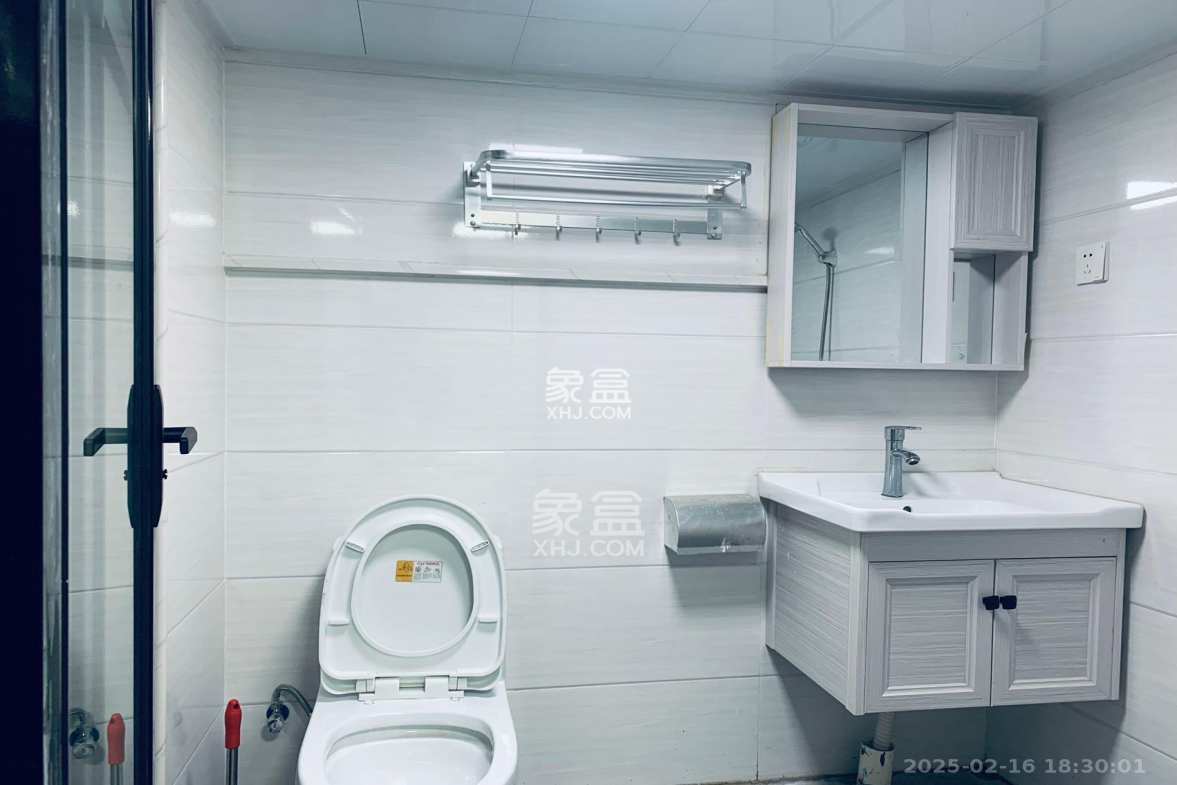 龙湖湘江星座(祺鑫星座公寓) 1室0厅0卫 1200.0元/月 龙湖湘江星座(祺鑫星座公寓) 1室0厅0卫 1200.0元/月室内图