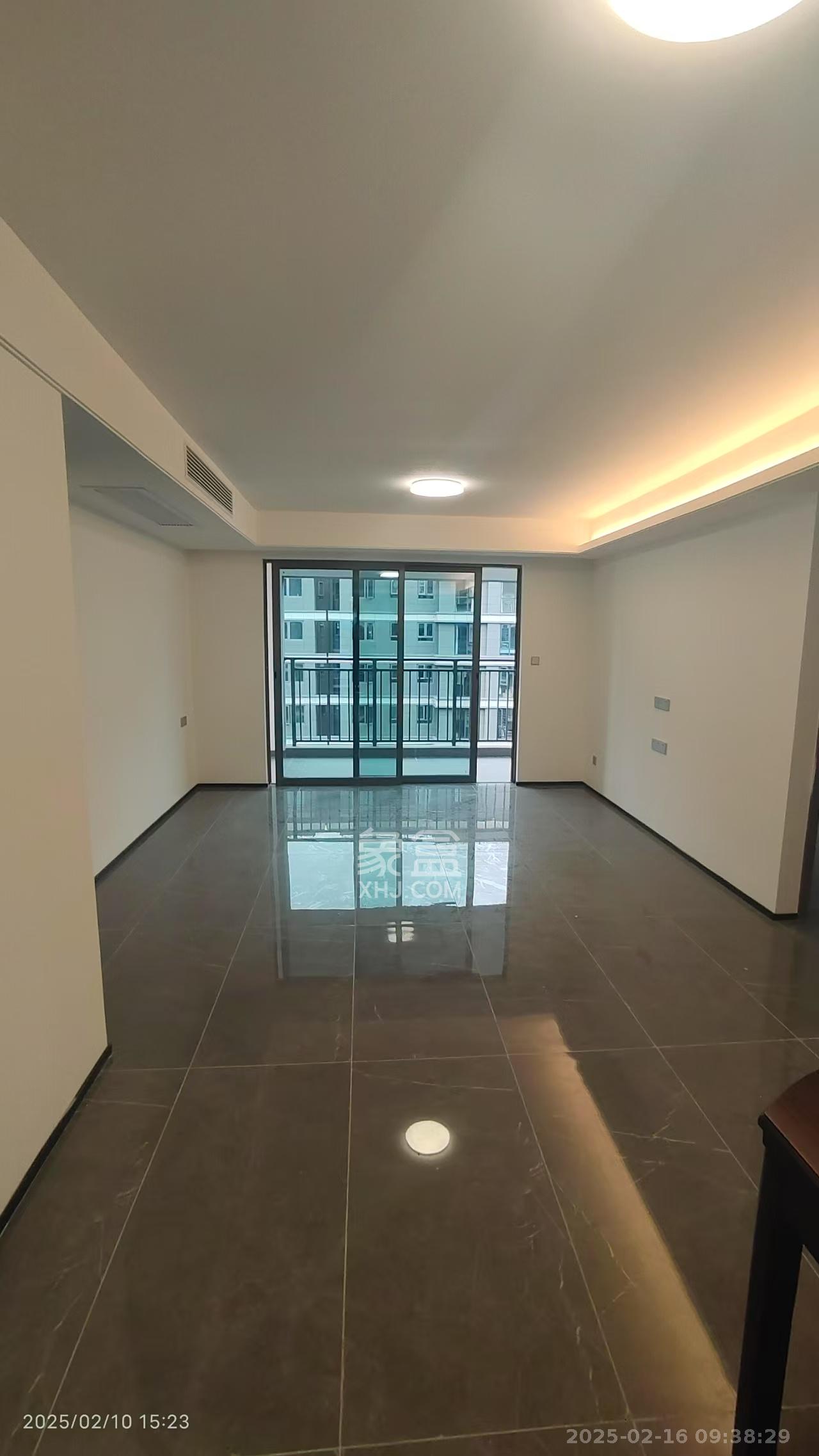 中海寰宇天下 5室2厅2卫 3800.0元/月 中海寰宇天下 5室2厅2卫 3800.0元/月室内图