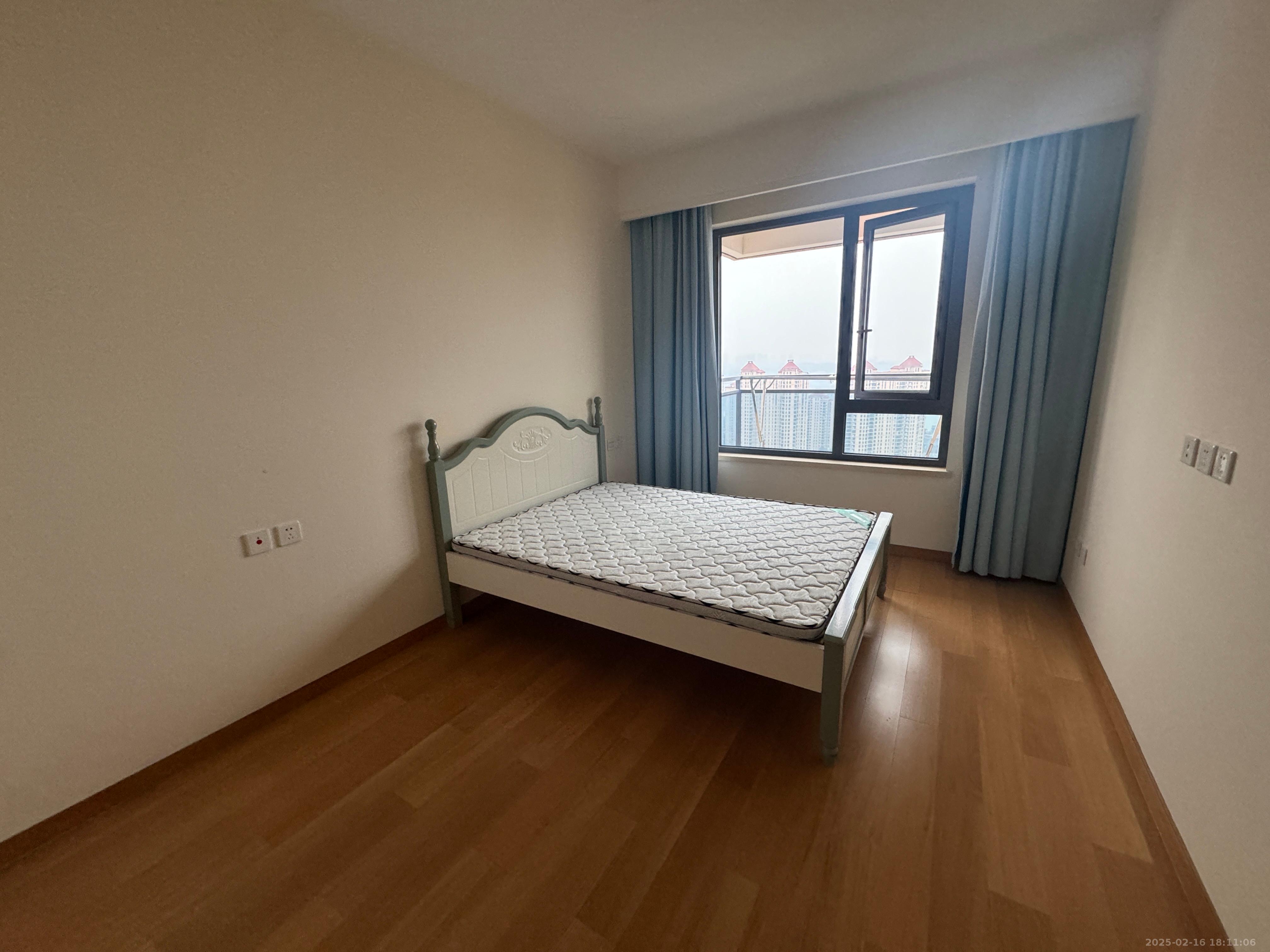 晋合湘水湾四期 2室1厅1卫 2000.0元/月 晋合湘水湾四期 2室1厅1卫 2000.0元/月室内图