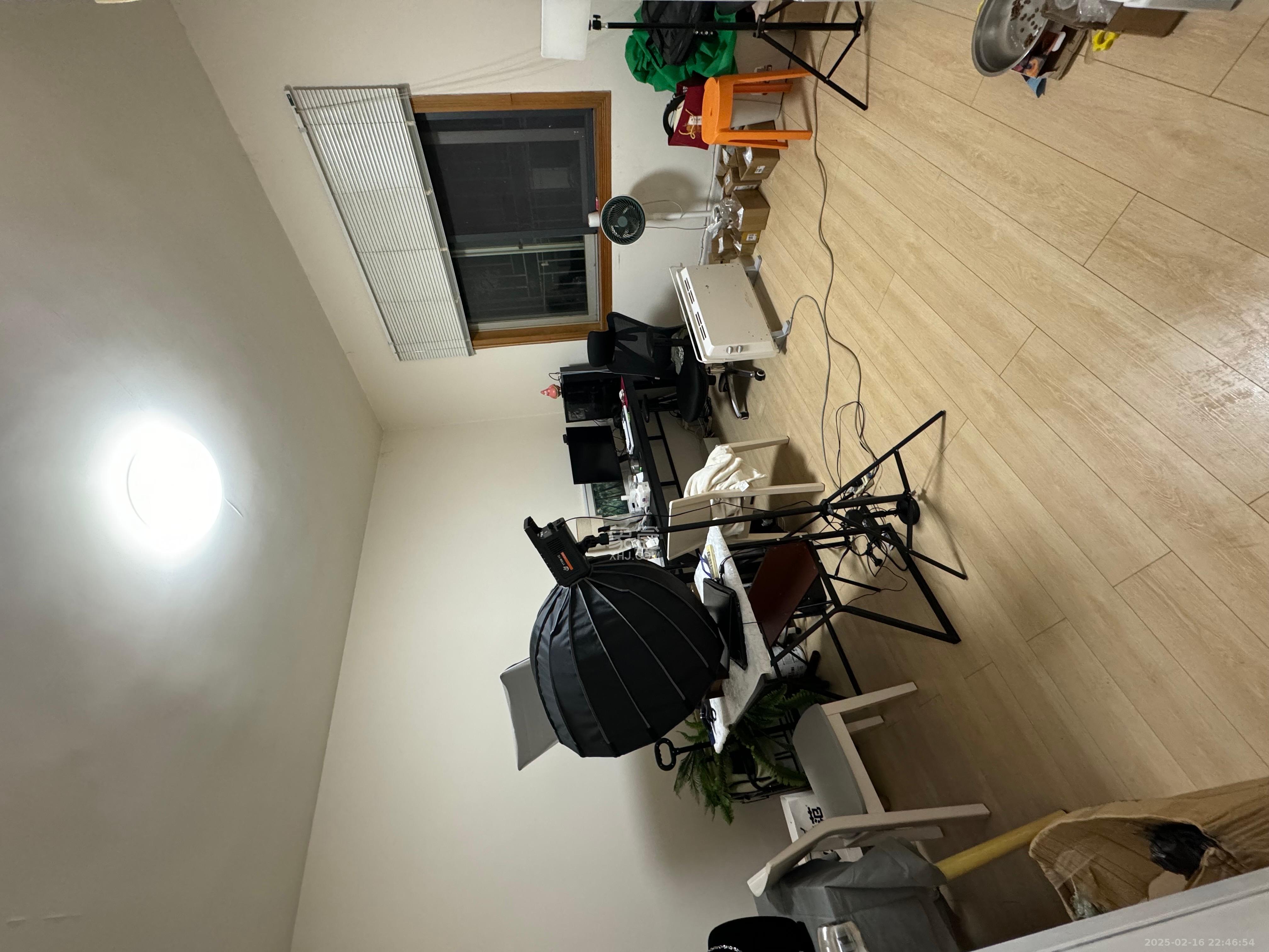 中建五局天心苑 2室2厅1卫 1800.0元/月 中建五局天心苑 2室2厅1卫 1800.0元/月室内图