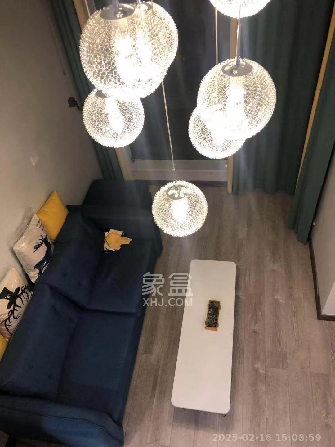 拿铁空间  1室1厅1卫   1400.00元/月