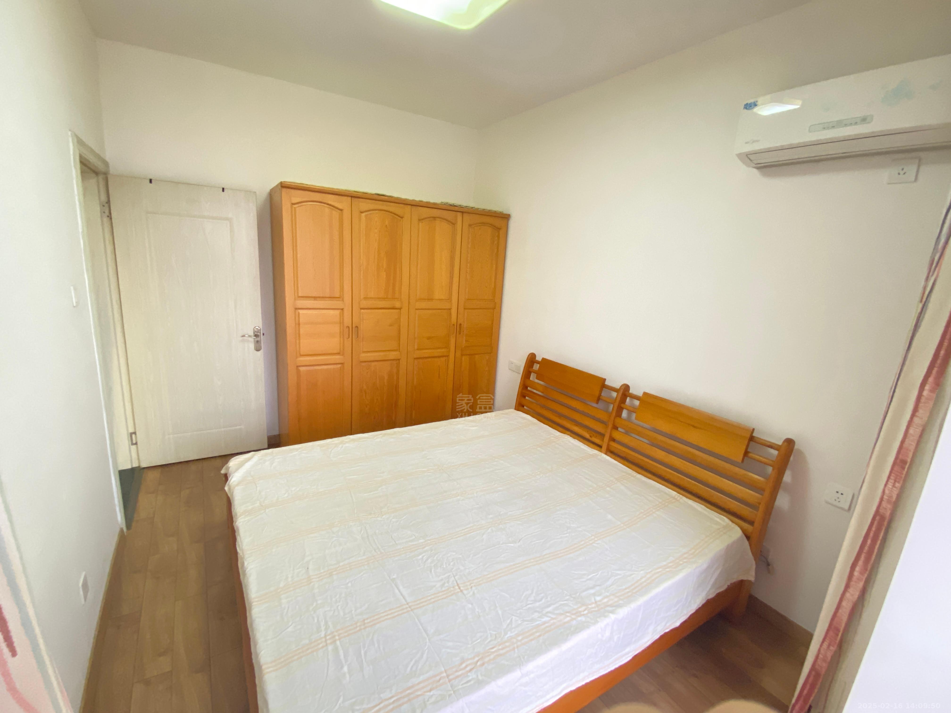 盛世华庭 2室2厅1卫 1800.0元/月 盛世华庭 2室2厅1卫 1800.0元/月室内图