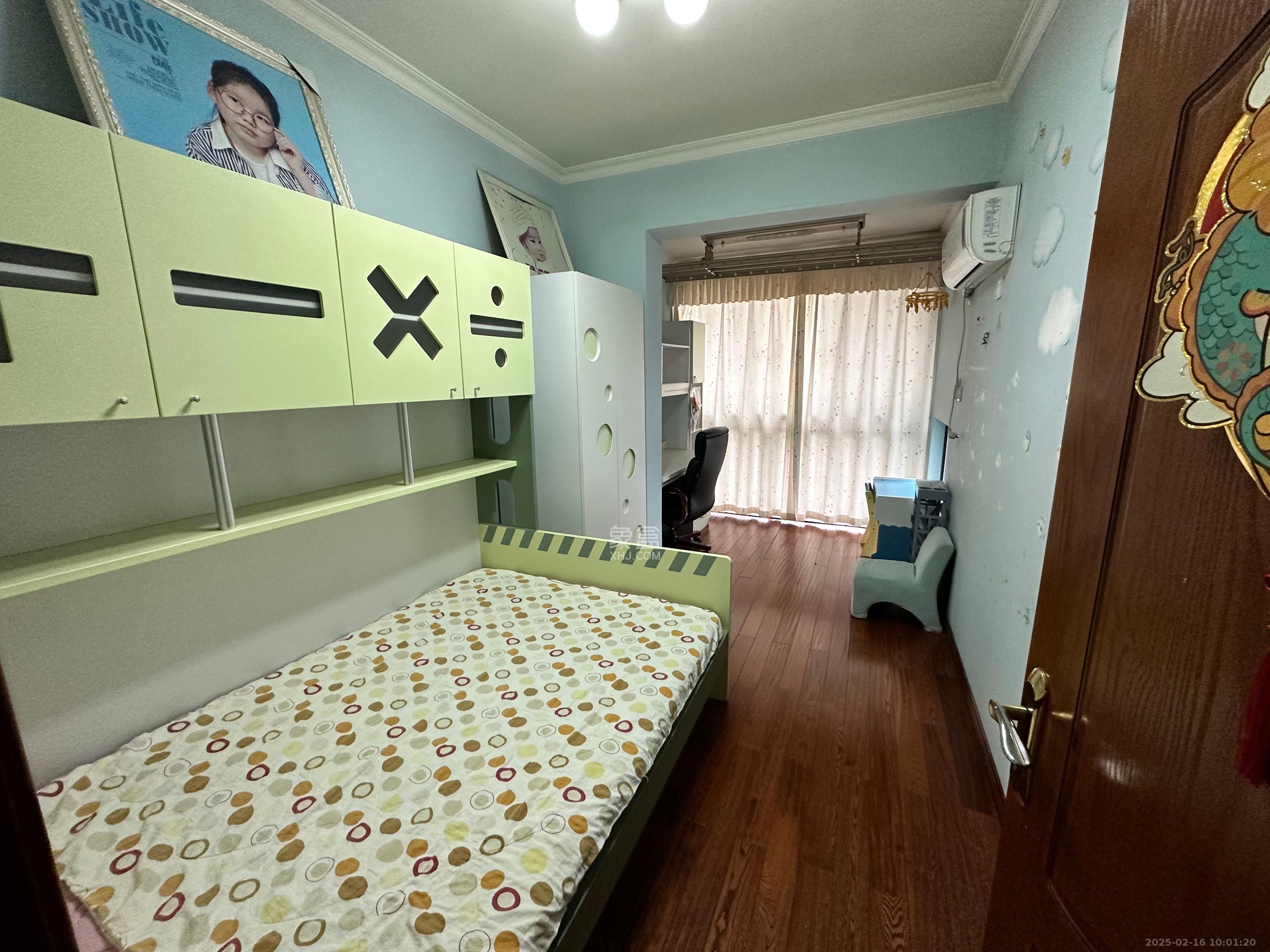 汀湘十里 3室2厅2卫 2600.0元/月 汀湘十里 3室2厅2卫 2600.0元/月室内图