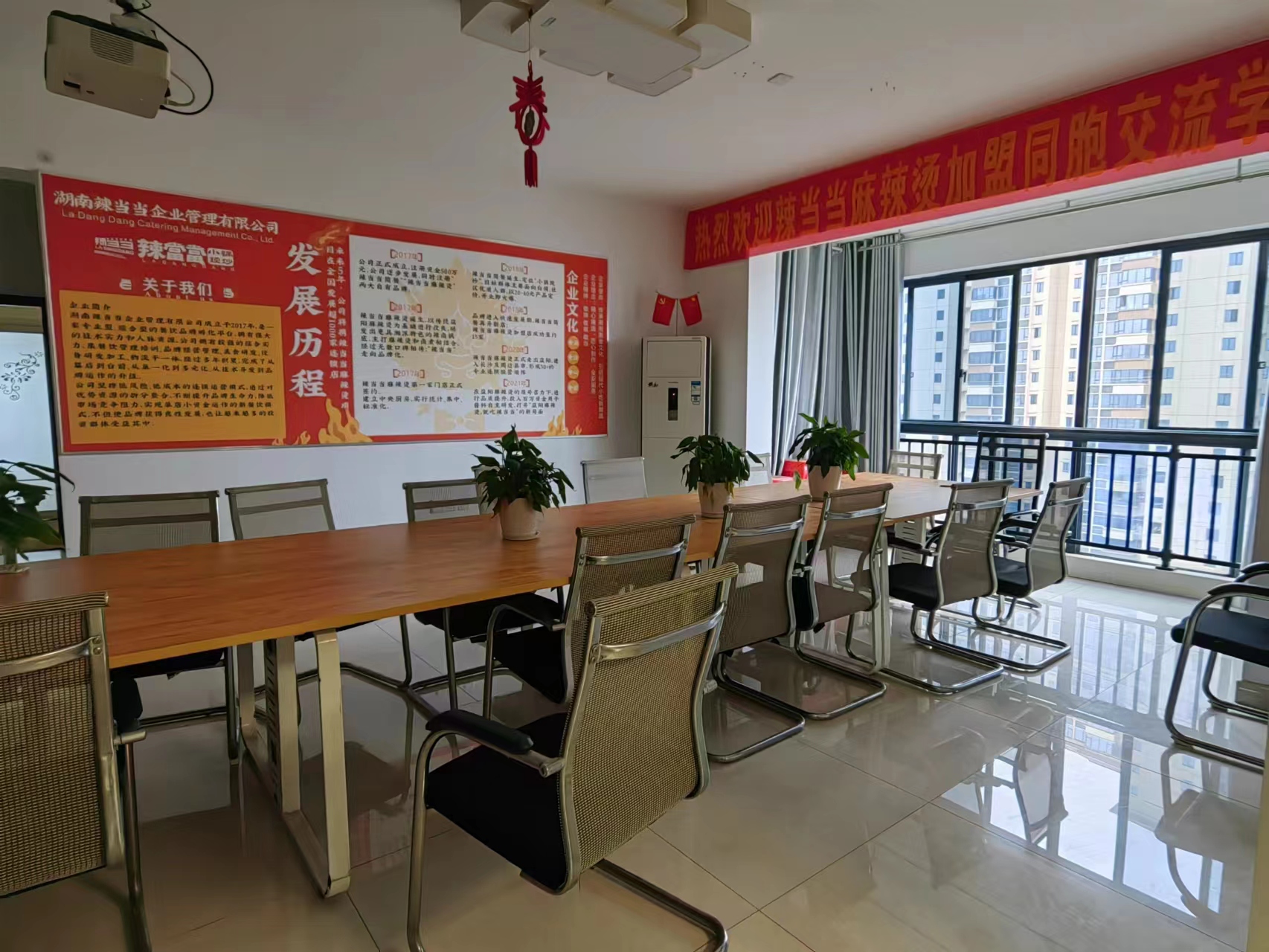 盛世金源 3室2厅2卫 2800.0元/月 盛世金源 3室2厅2卫 2800.0元/月室内图