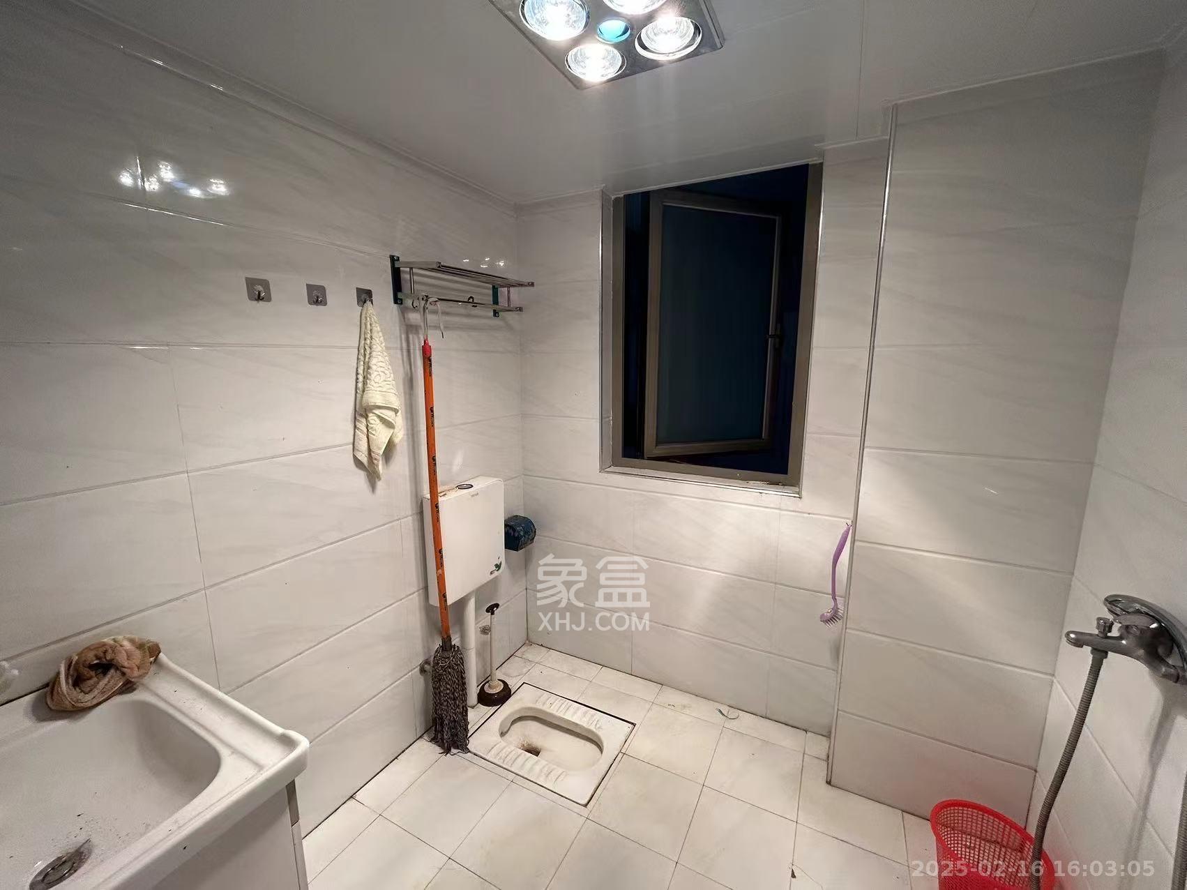 怡海星城 3室2厅2卫 1800.0元/月 怡海星城 3室2厅2卫 1800.0元/月室内图