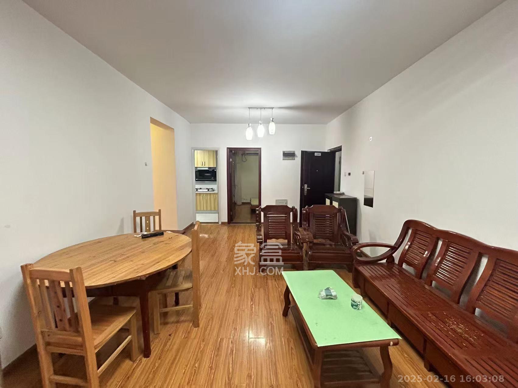 怡海星城 3室2厅2卫 1800.0元/月 怡海星城 3室2厅2卫 1800.0元/月室内图