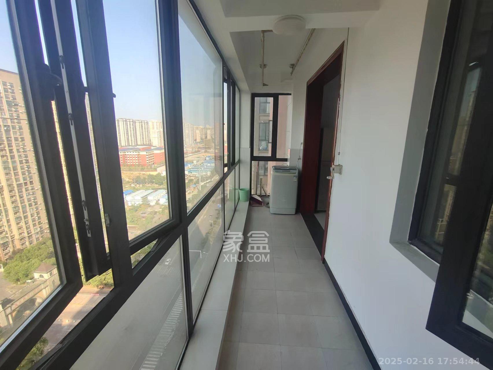文景领秀  3室2厅2卫   2800.00元/月室内图