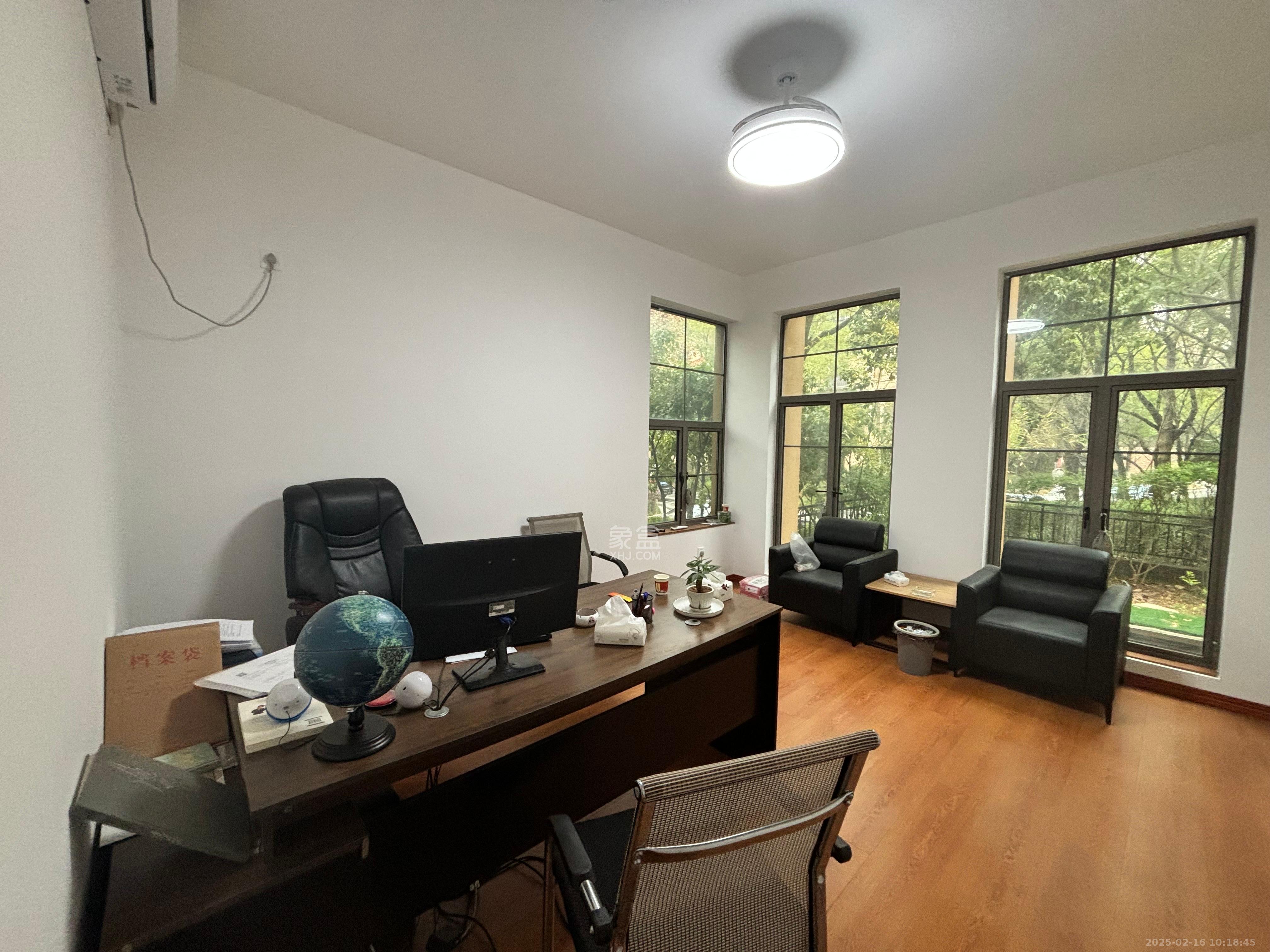 托斯卡纳洋房高层 5室3厅3卫 7500.0元/月 托斯卡纳洋房高层 5室3厅3卫 7500.0元/月室内图