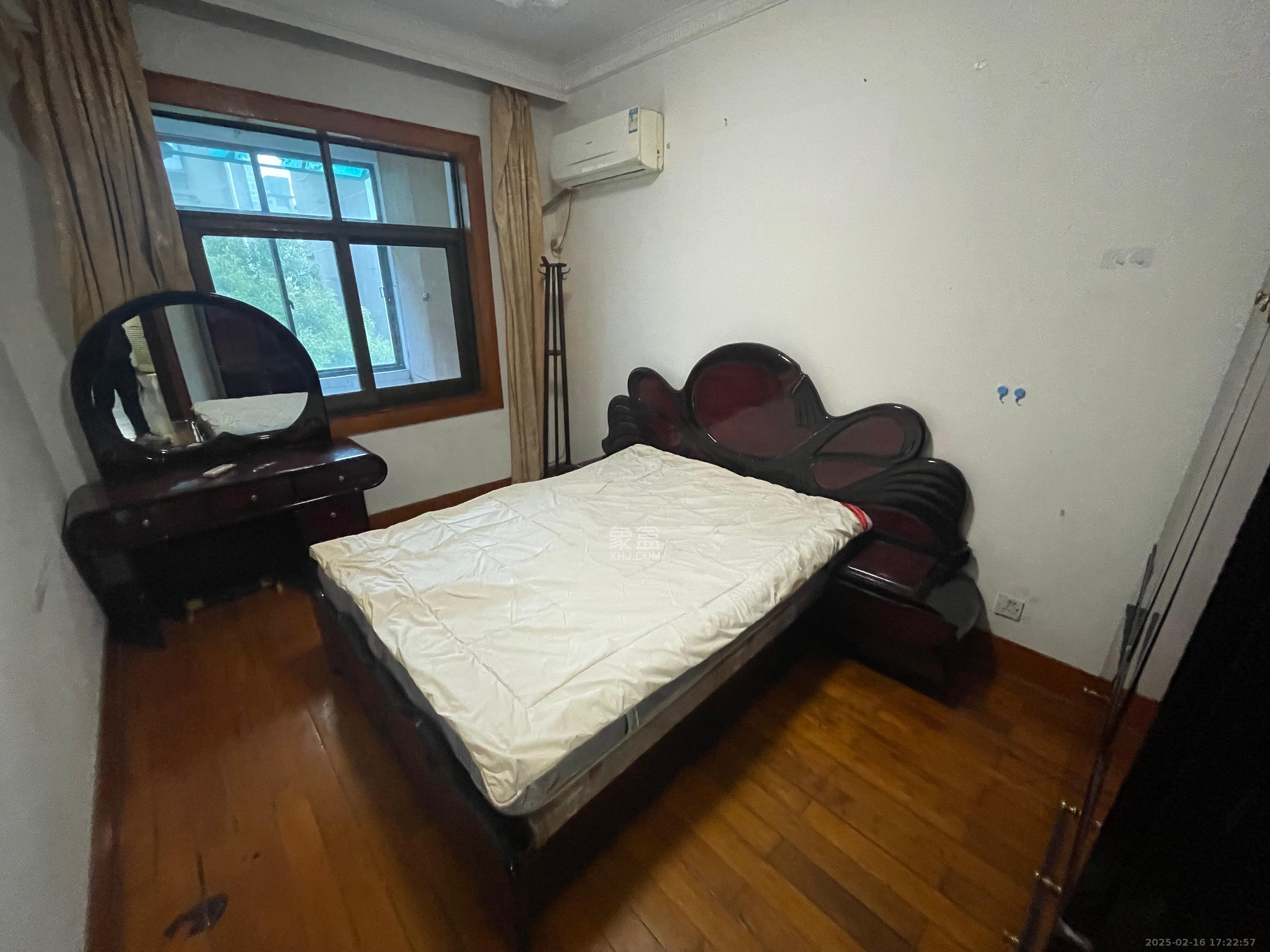 东风一村社区房(王家垅) 3室1厅1卫 2000.0元/月 东风一村社区房(王家垅) 3室1厅1卫 2000.0元/月室内图