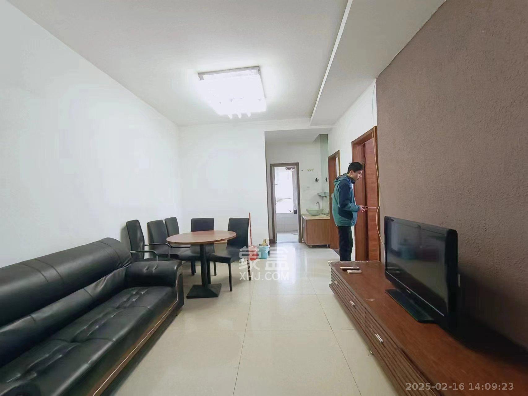 新楚天扶华庭 2室1厅1卫 2500.0元/月 新楚天扶华庭 2室1厅1卫 2500.0元/月室内图