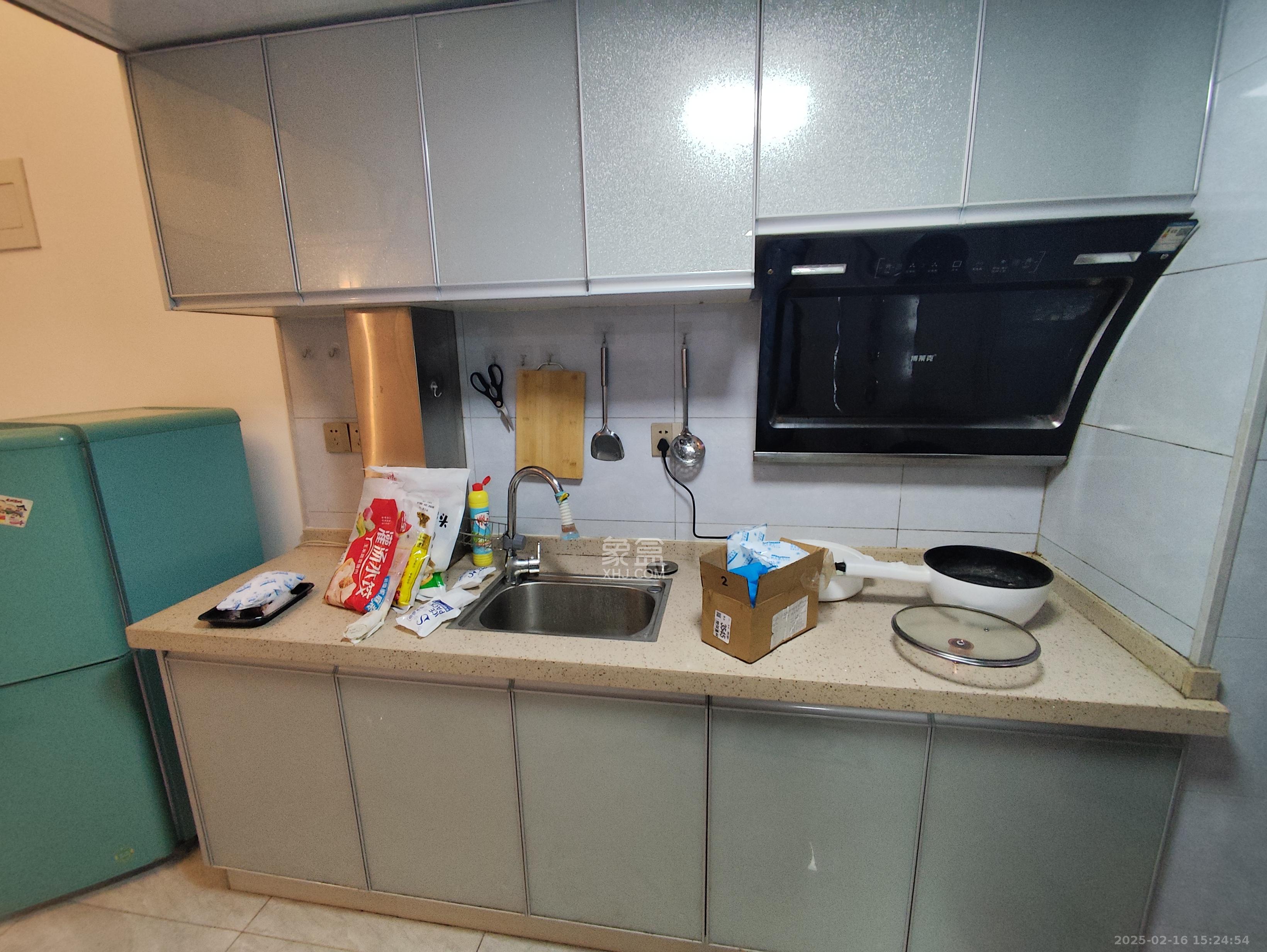 荣盛花语书苑  2室1厅1卫    1800.0元/月 荣盛花语书苑  2室1厅1卫    1800.0元/月