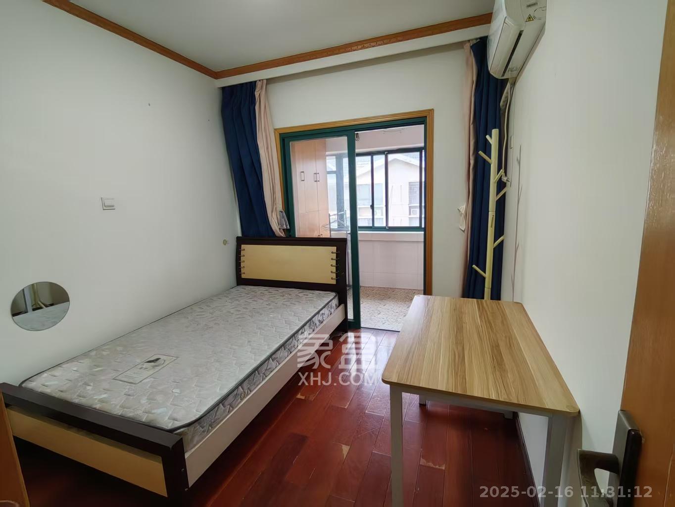 金帆江滨玫瑰园 3室2厅1卫 2000.0元/月 金帆江滨玫瑰园 3室2厅1卫 2000.0元/月室内图