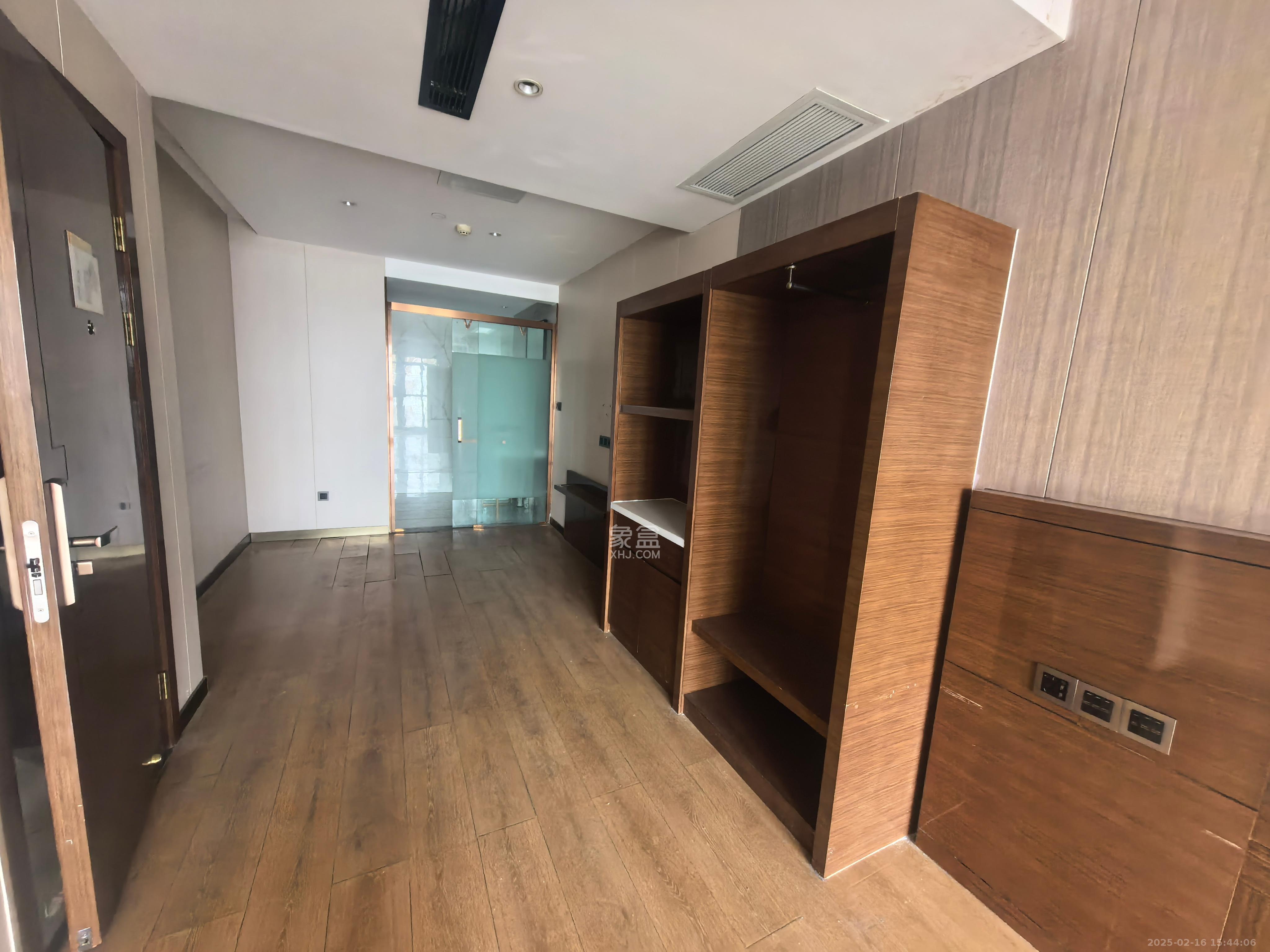 大财门公寓 1室0厅1卫 1800.0元/月 大财门公寓 1室0厅1卫 1800.0元/月室内图