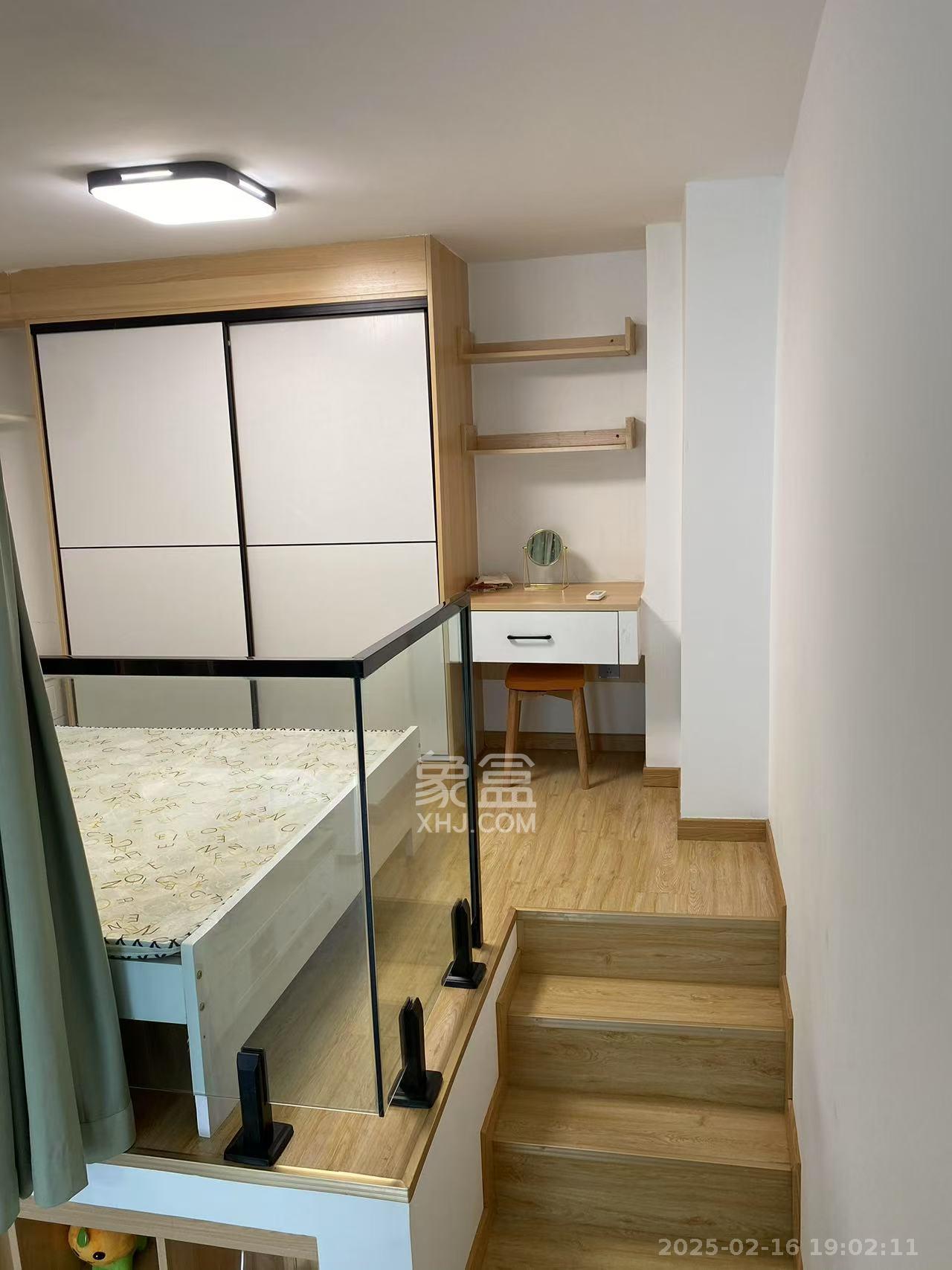 海伦春天  2室2厅1卫   1800.00元/月室内图