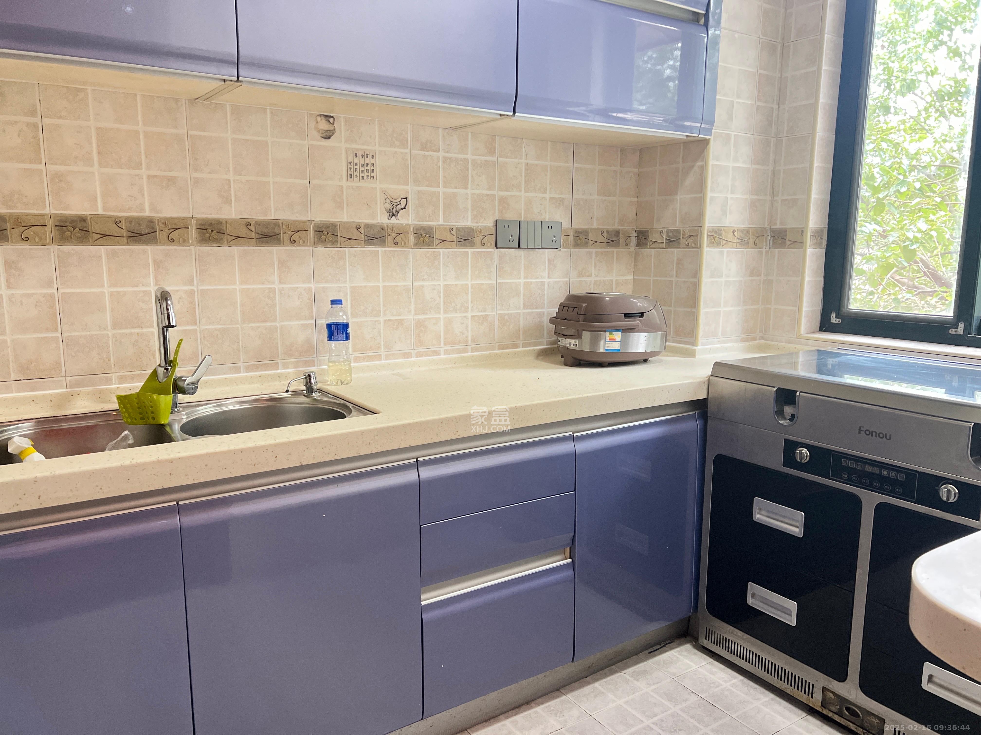 怡和山庄 2室2厅1卫 2500.0元/月 怡和山庄 2室2厅1卫 2500.0元/月室内图