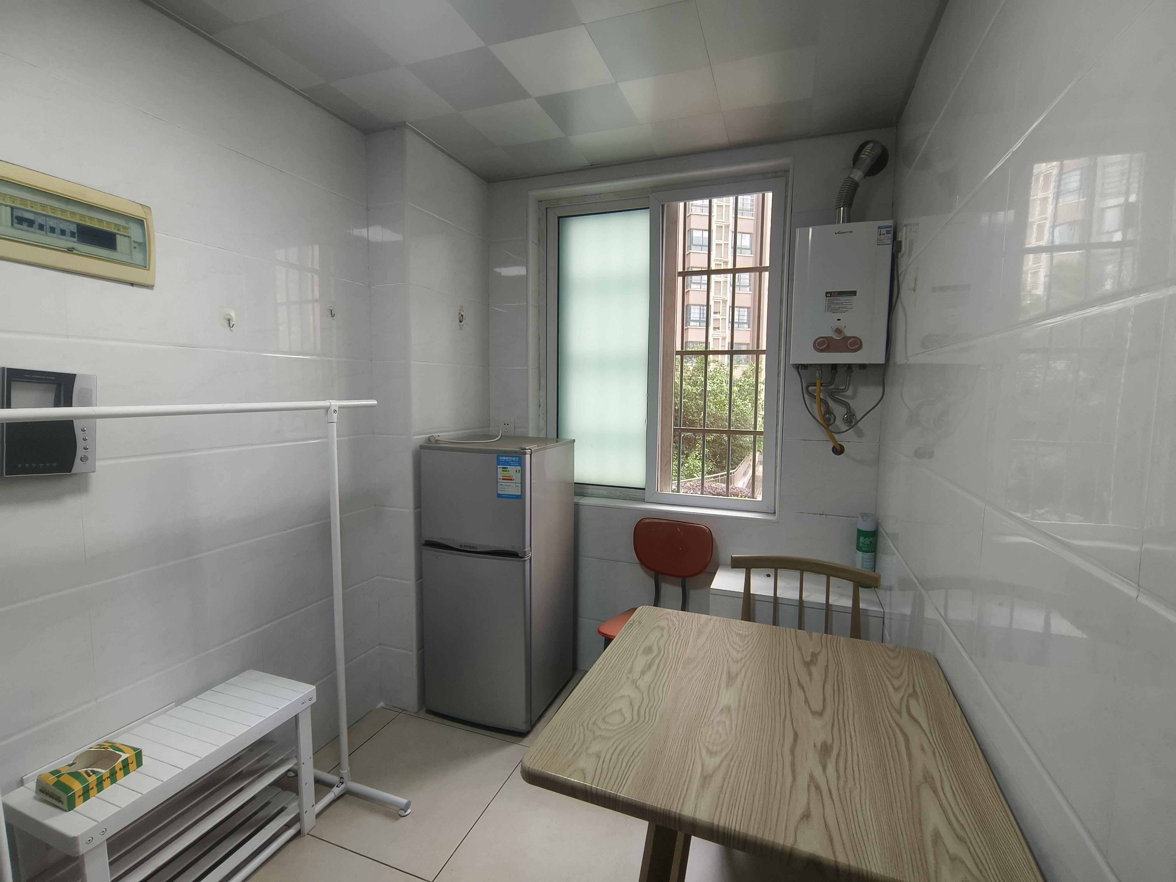 冠都现代城(冠都幸福彼岸) 1室0厅0卫 1000.0元/月 冠都现代城(冠都幸福彼岸) 1室0厅0卫 1000.0元/月室内图