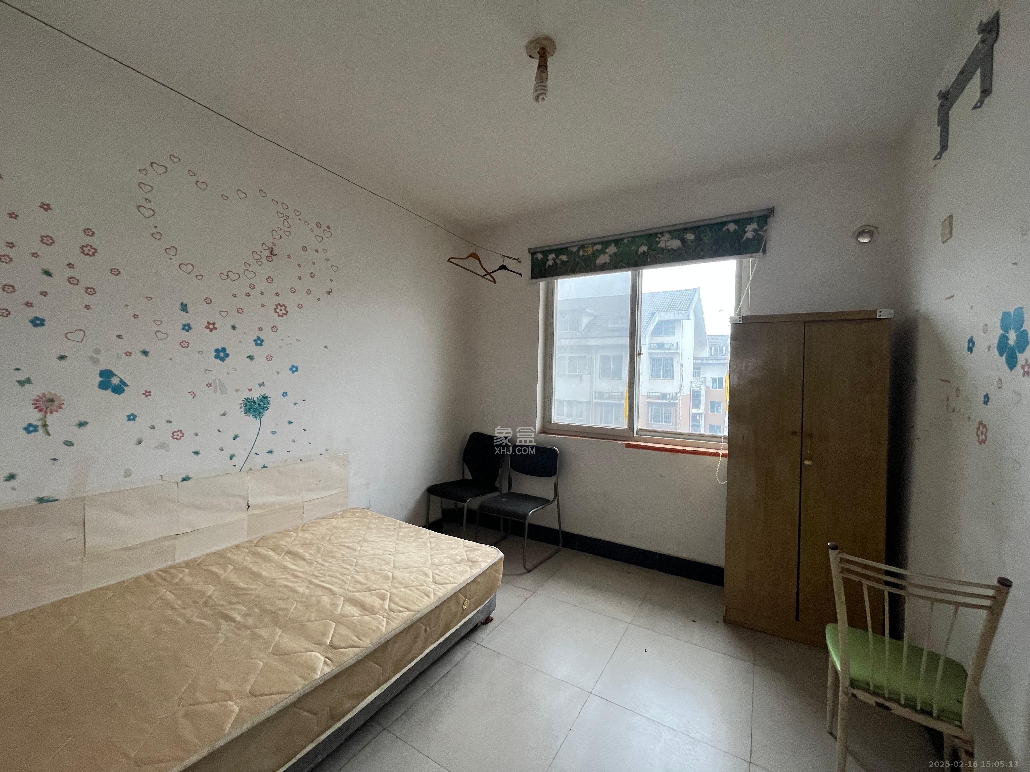 东岸锦城(东方人家)  3室1厅1卫   1000.00元/月室内图