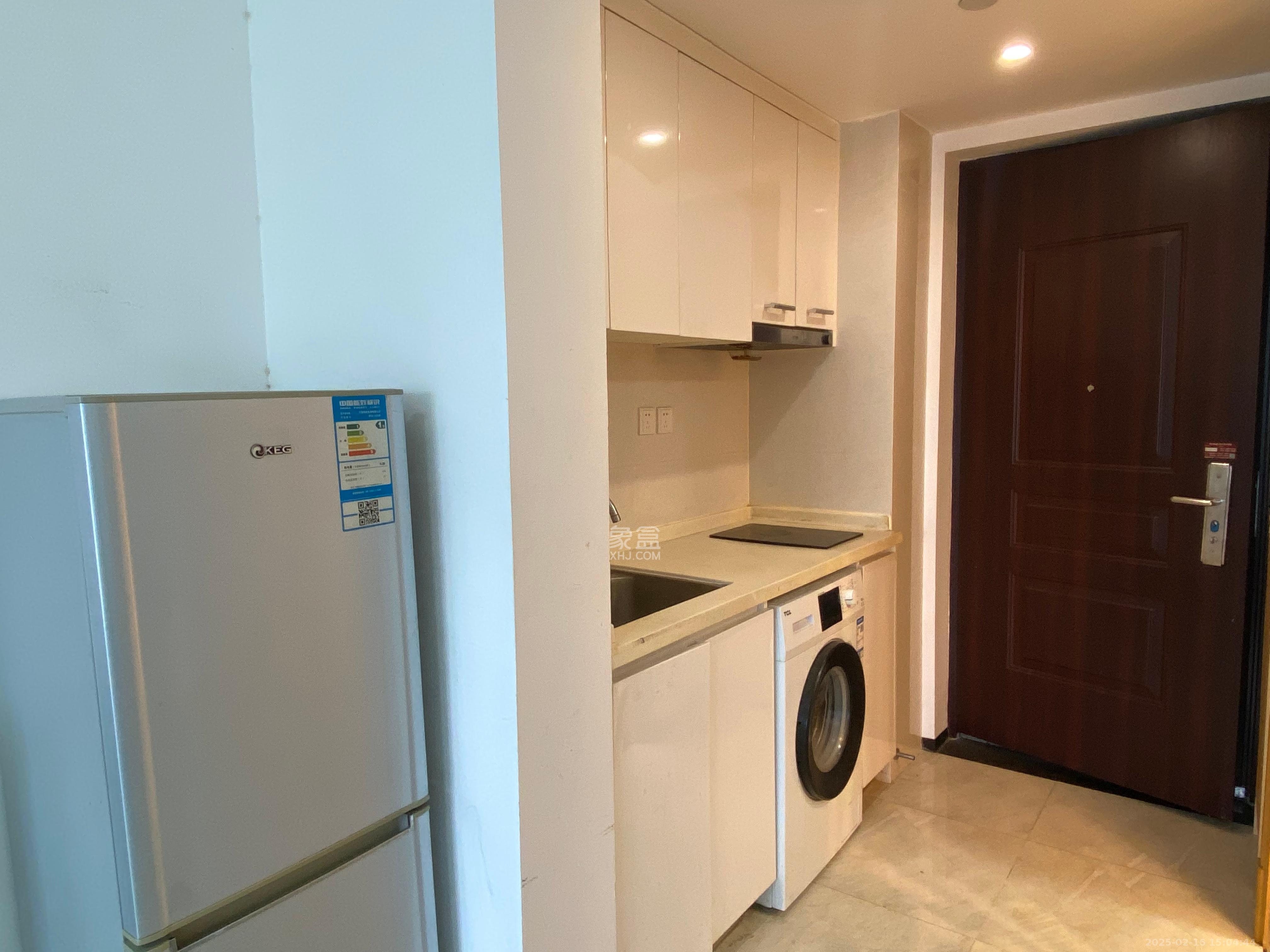 中海国际二期 1室1厅1卫 1200.0元/月 中海国际二期 1室1厅1卫 1200.0元/月室内图