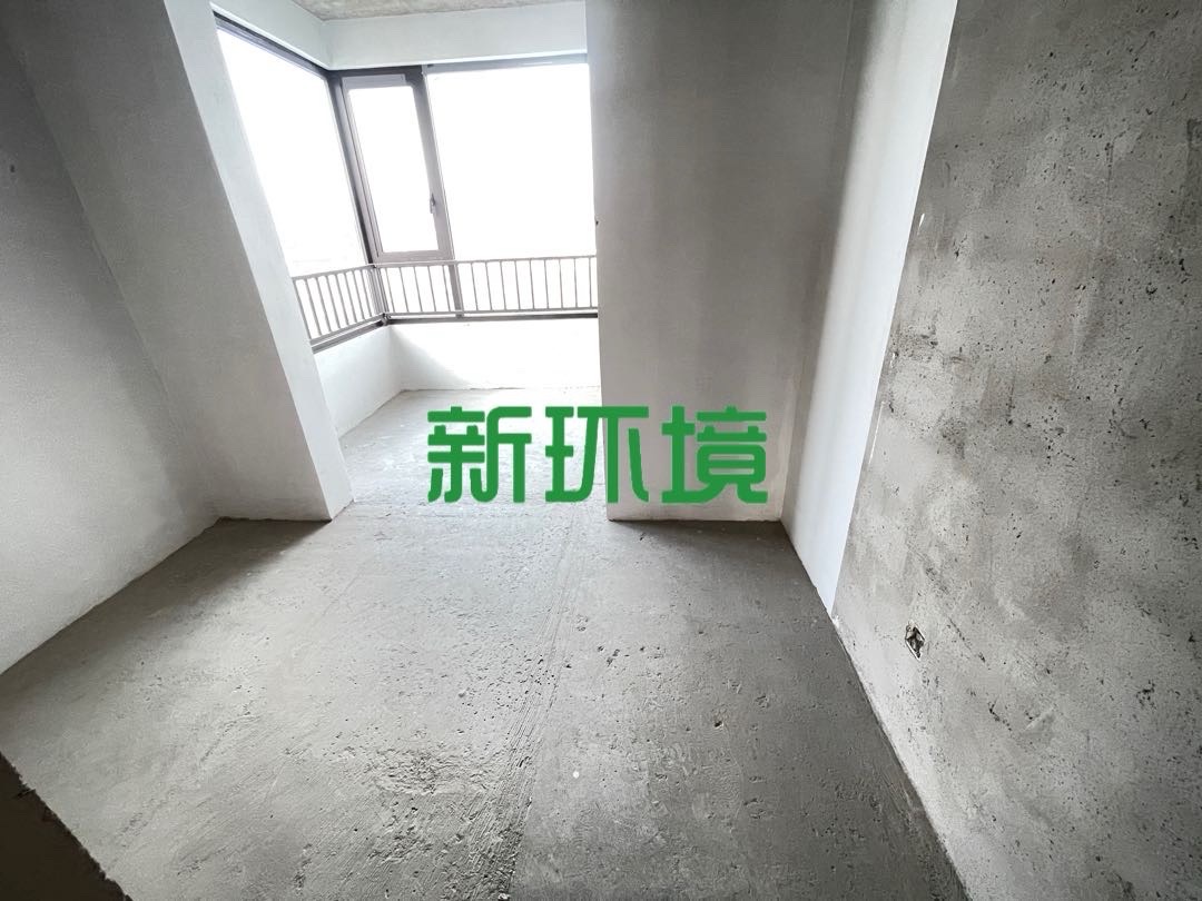 江与城  4室2厅2卫    108.0万 江与城  4室2厅2卫    108.0万客厅