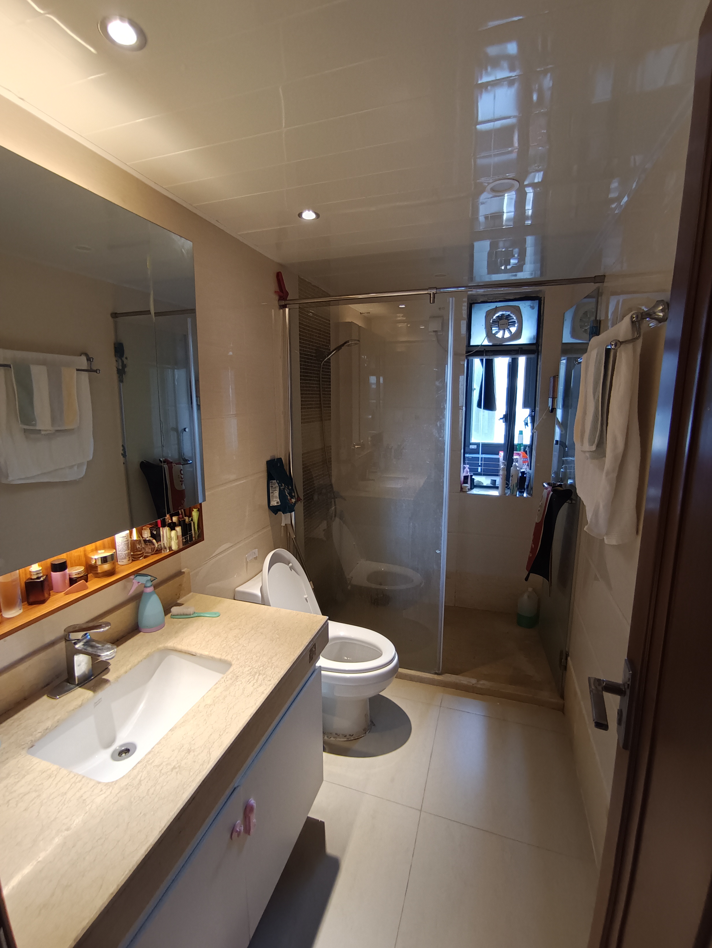 碧桂园滨海国际一期(2602地块) 3室2厅2卫 210.0万 碧桂园滨海国际一期(2602地块) 3室2厅2卫 210.0万卫生间