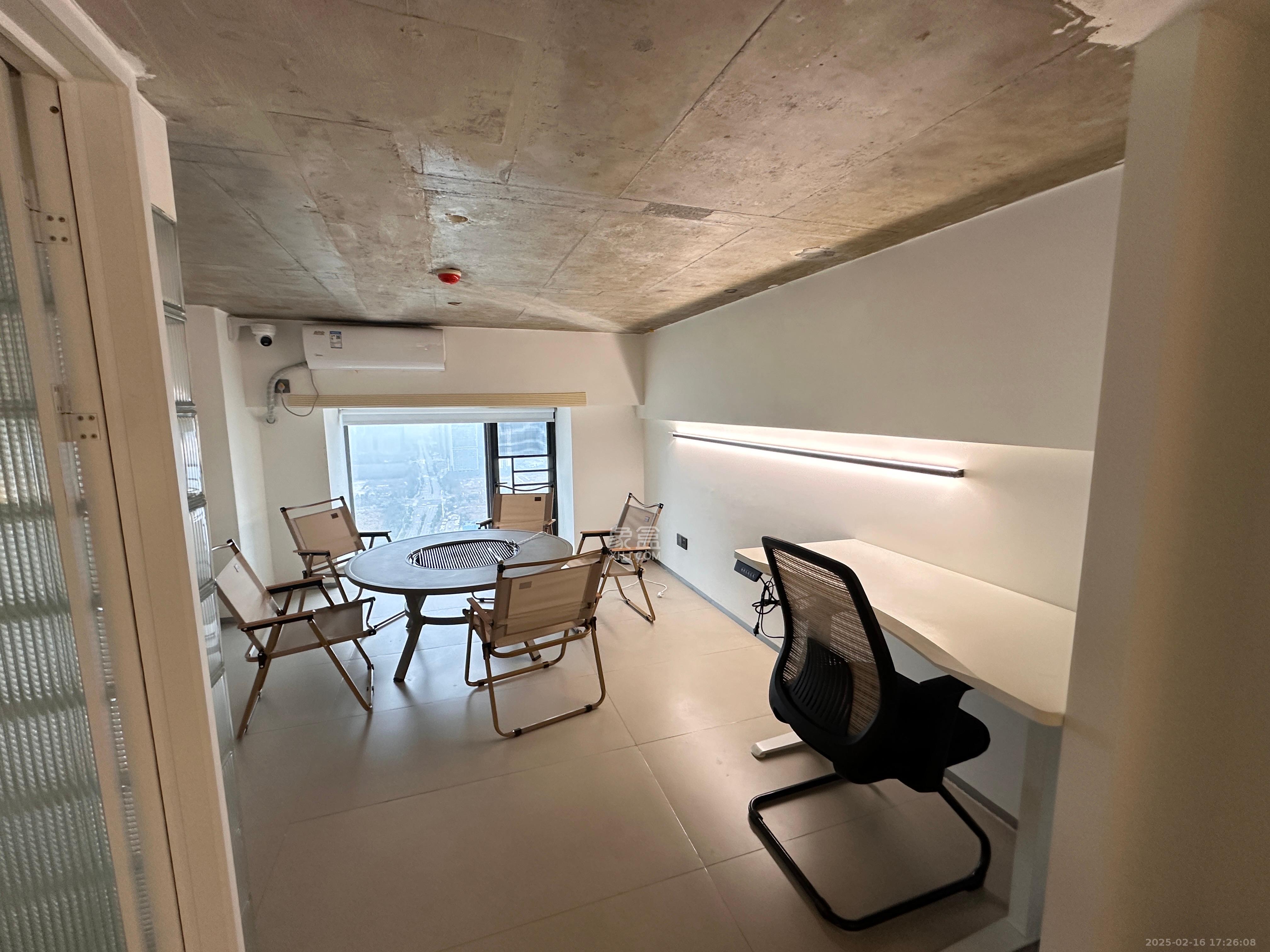 佳兆业云顶都汇 1室1厅1卫 1200.0元/月 佳兆业云顶都汇 1室1厅1卫 1200.0元/月室内图