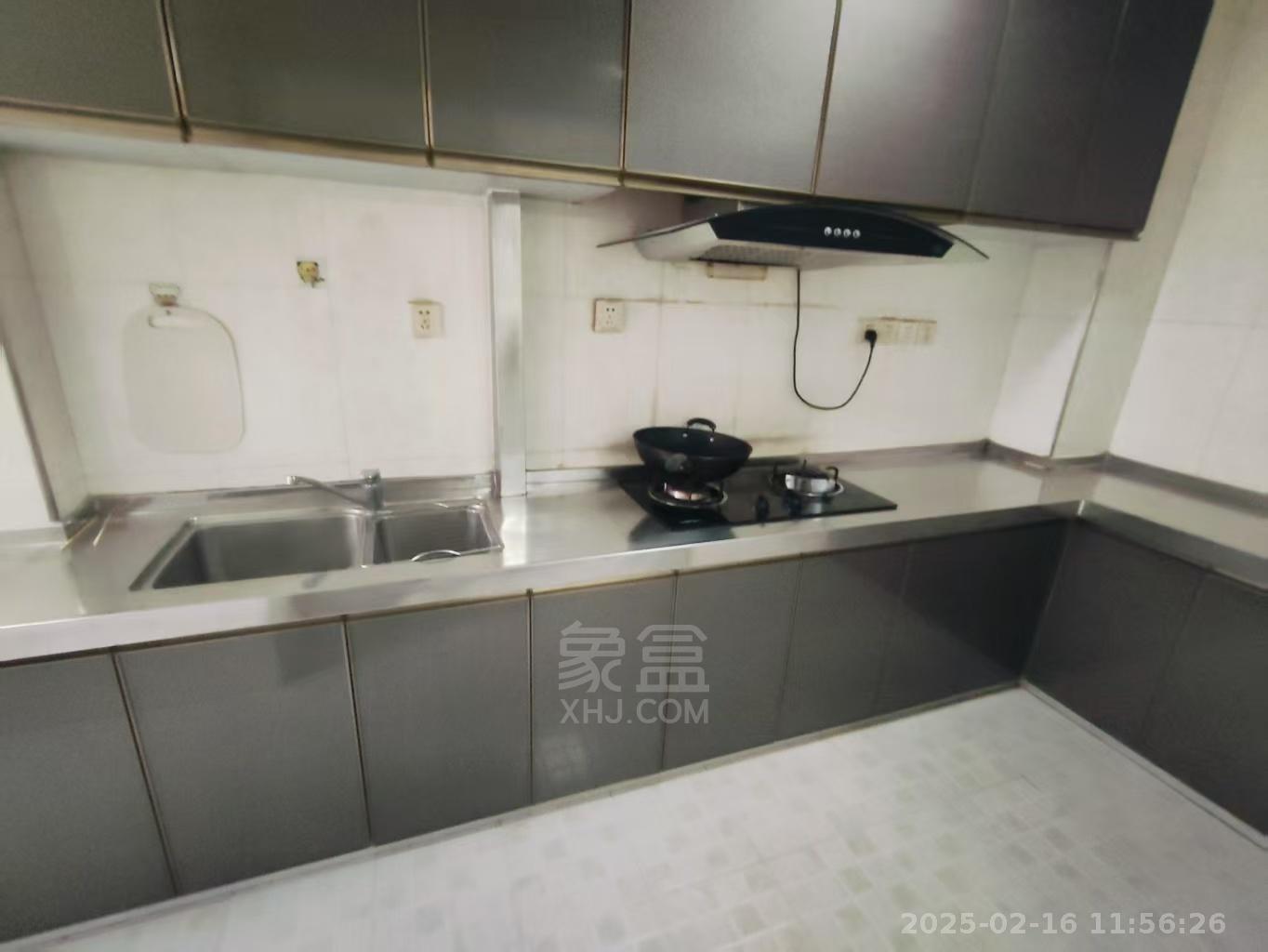 新明安置小区  3室2厅1卫   1500.00元/月室内图