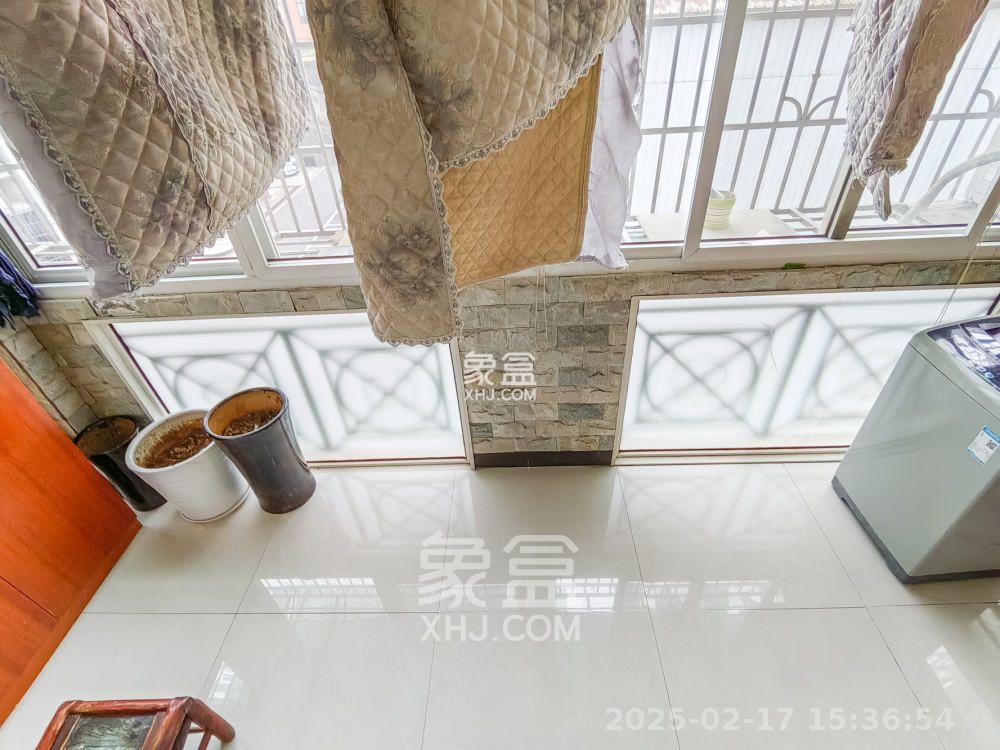 长沙县邮电局（长沙县邮政局宿舍）  3室2厅2卫   1800.00元/月室内图