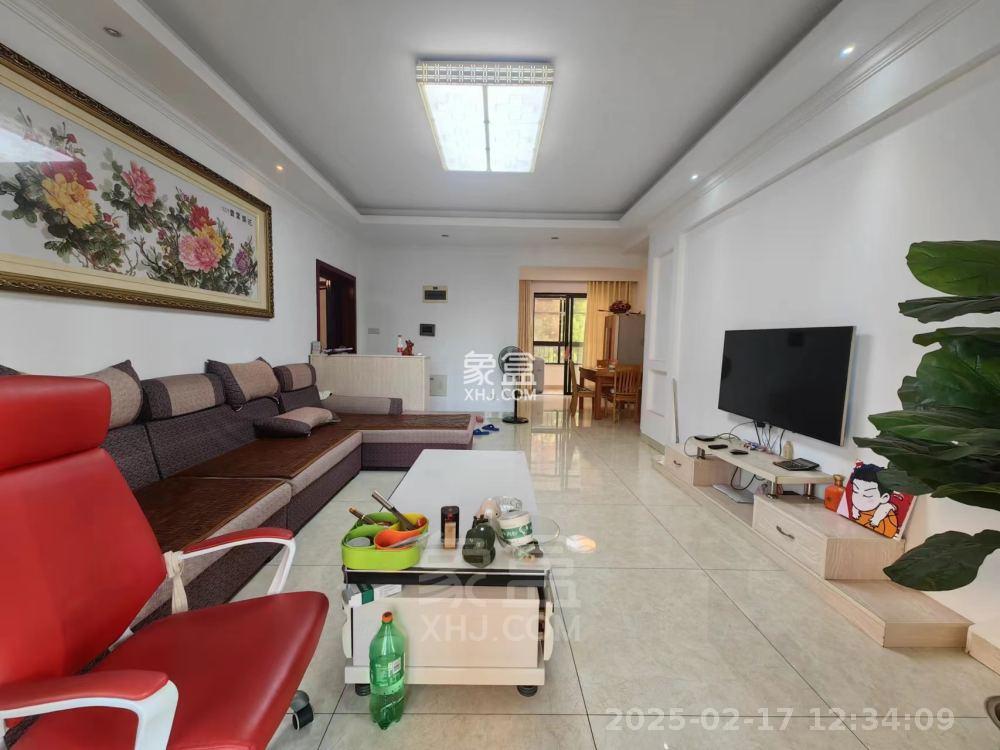 康桥美郡 3室2厅2卫 1900.0元/月 康桥美郡 3室2厅2卫 1900.0元/月室内图