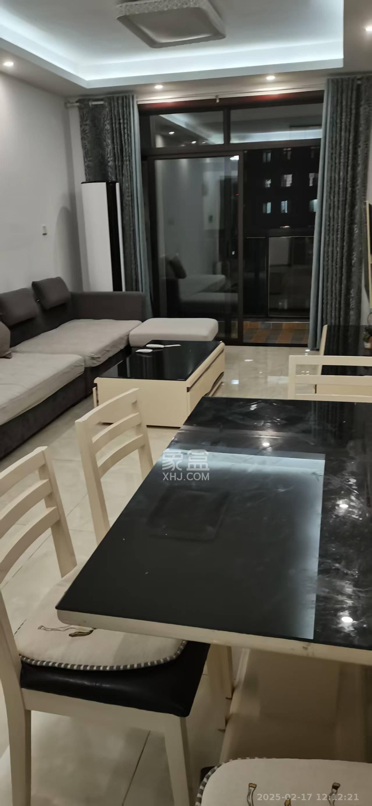 中建信和城 3室2厅1卫 3000.0元/月 中建信和城 3室2厅1卫 3000.0元/月室内图