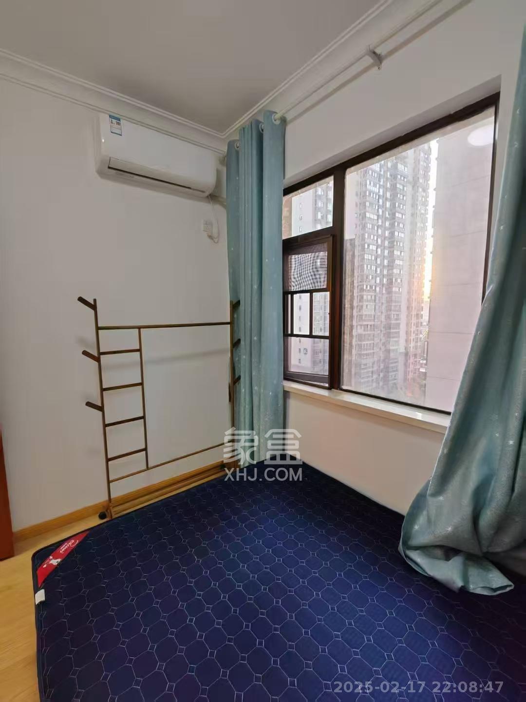 江山帝景哈佛 3室1厅1卫 2200.0元/月 江山帝景哈佛 3室1厅1卫 2200.0元/月室内图